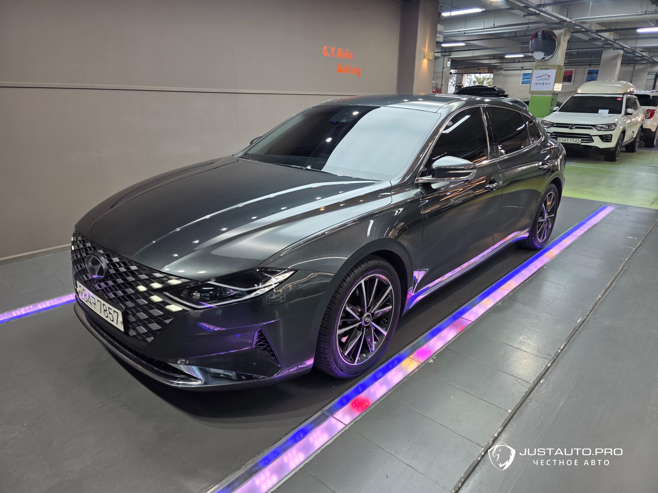 Автомобиль Hyundai Grandeur