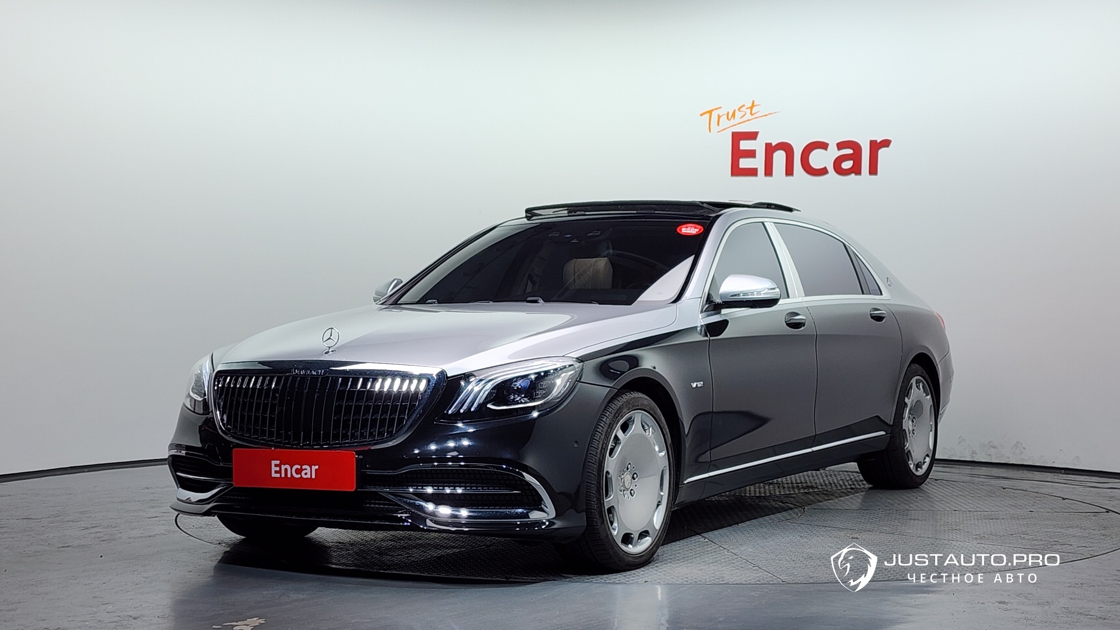 Автомобиль Mercedes-Benz S-Class