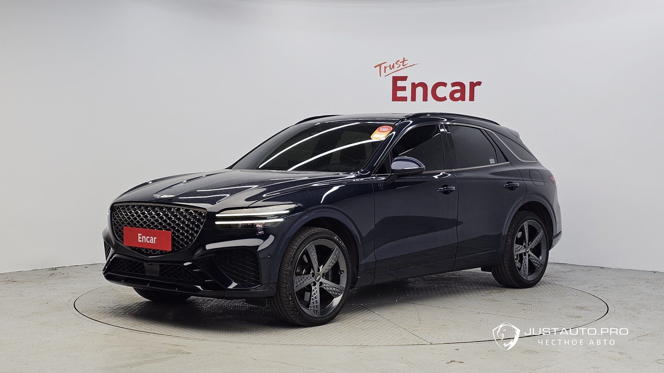 Автомобиль Genesis GV70