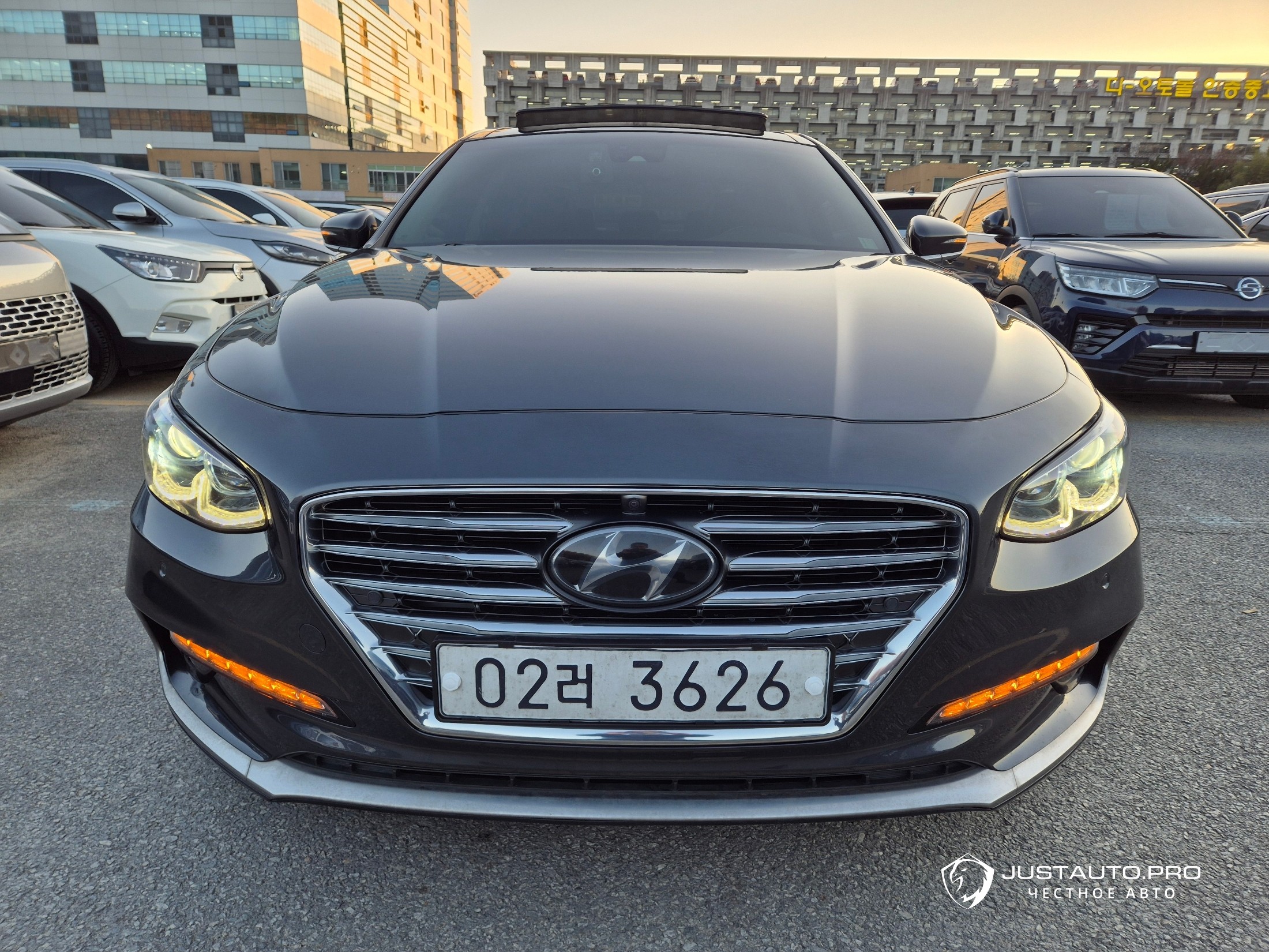 Автомобиль Hyundai Grandeur