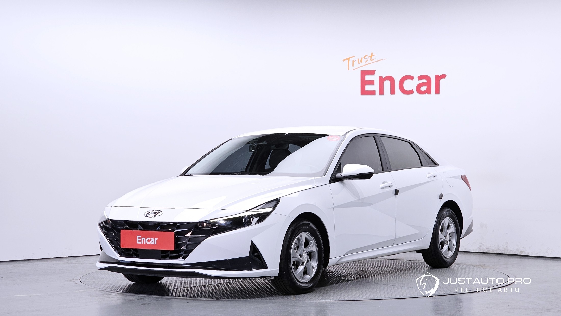 Автомобиль Hyundai AVANTE