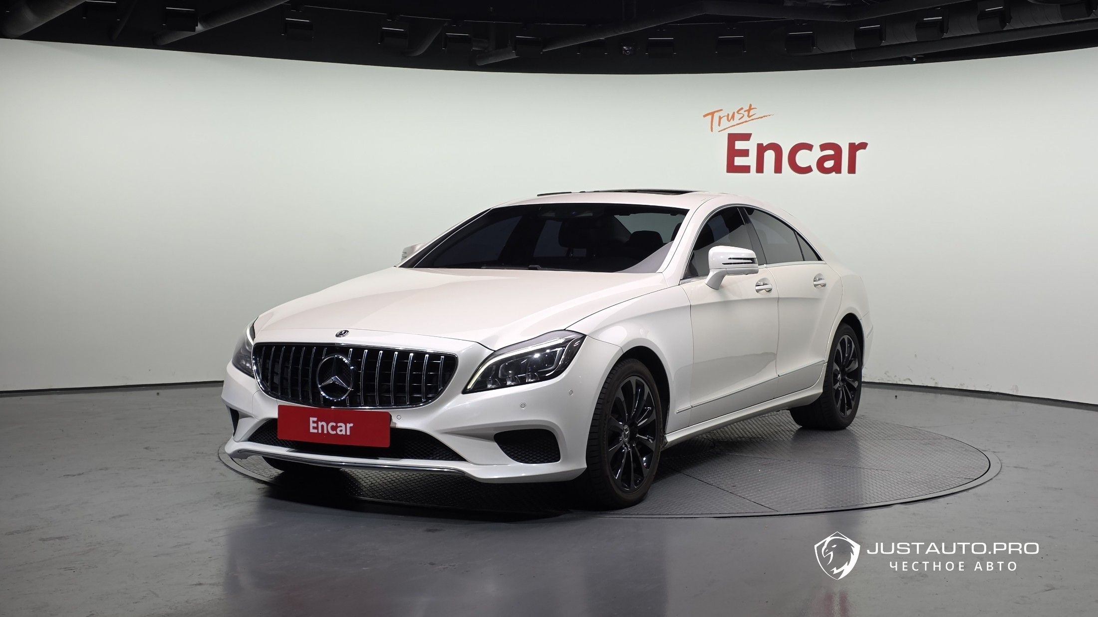 Автомобиль Mercedes-Benz CLS-Class