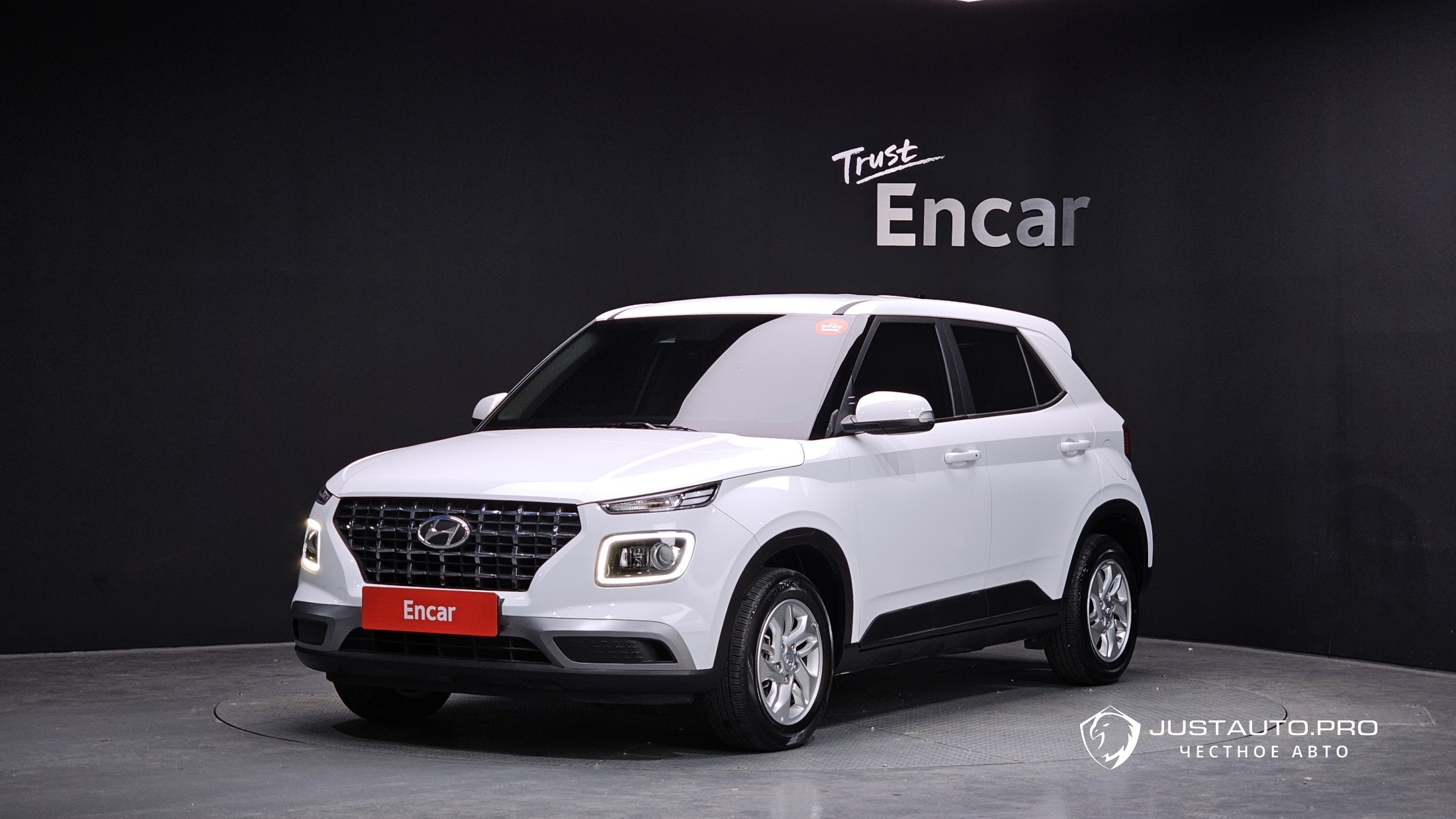 Автомобиль Hyundai Venue