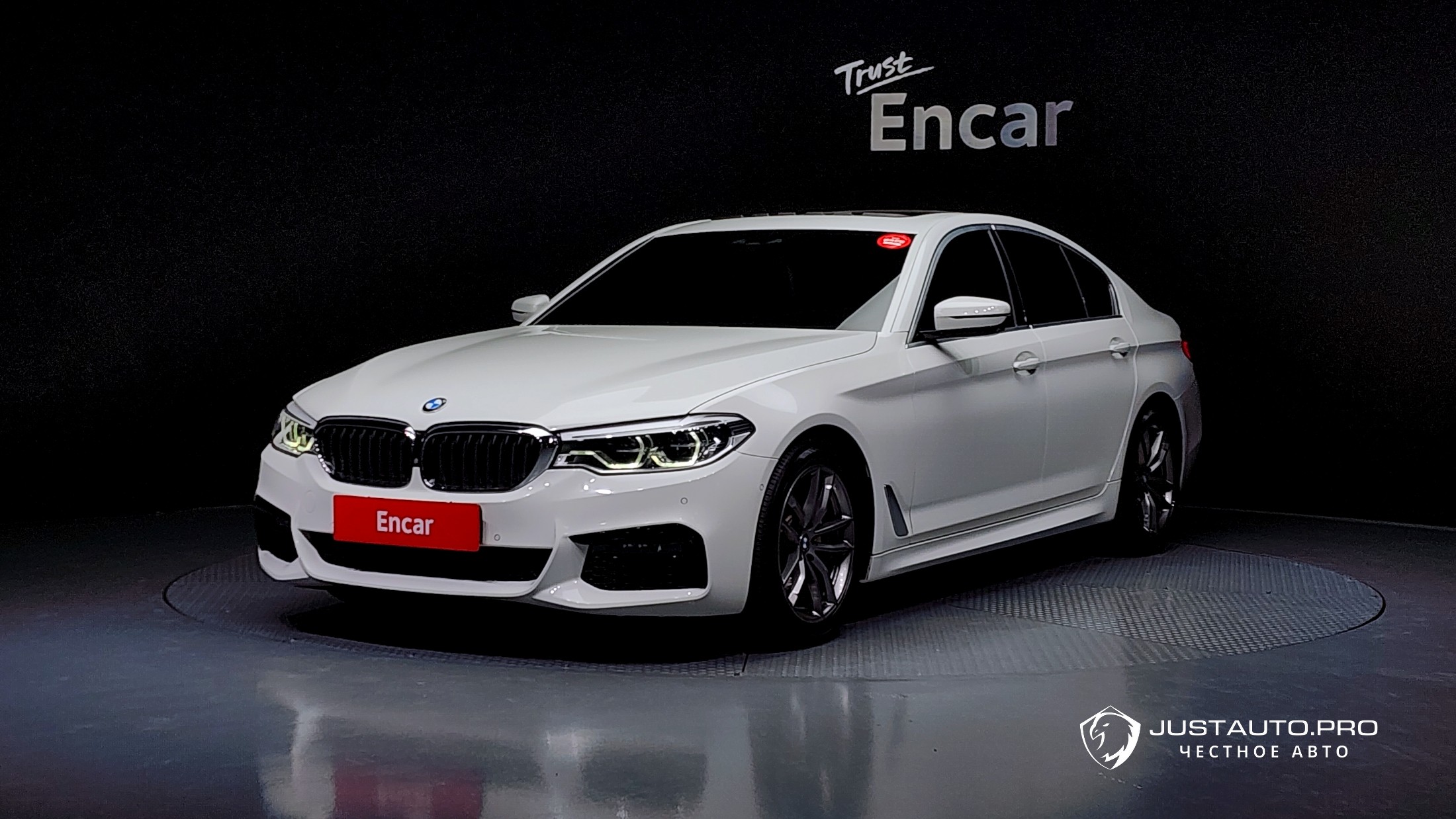 Автомобиль BMW 5-Series