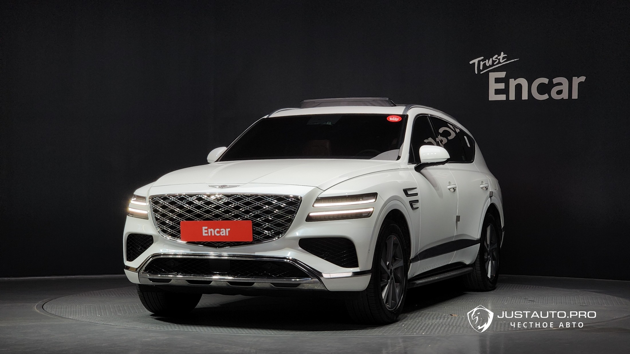 Автомобиль Genesis GV80