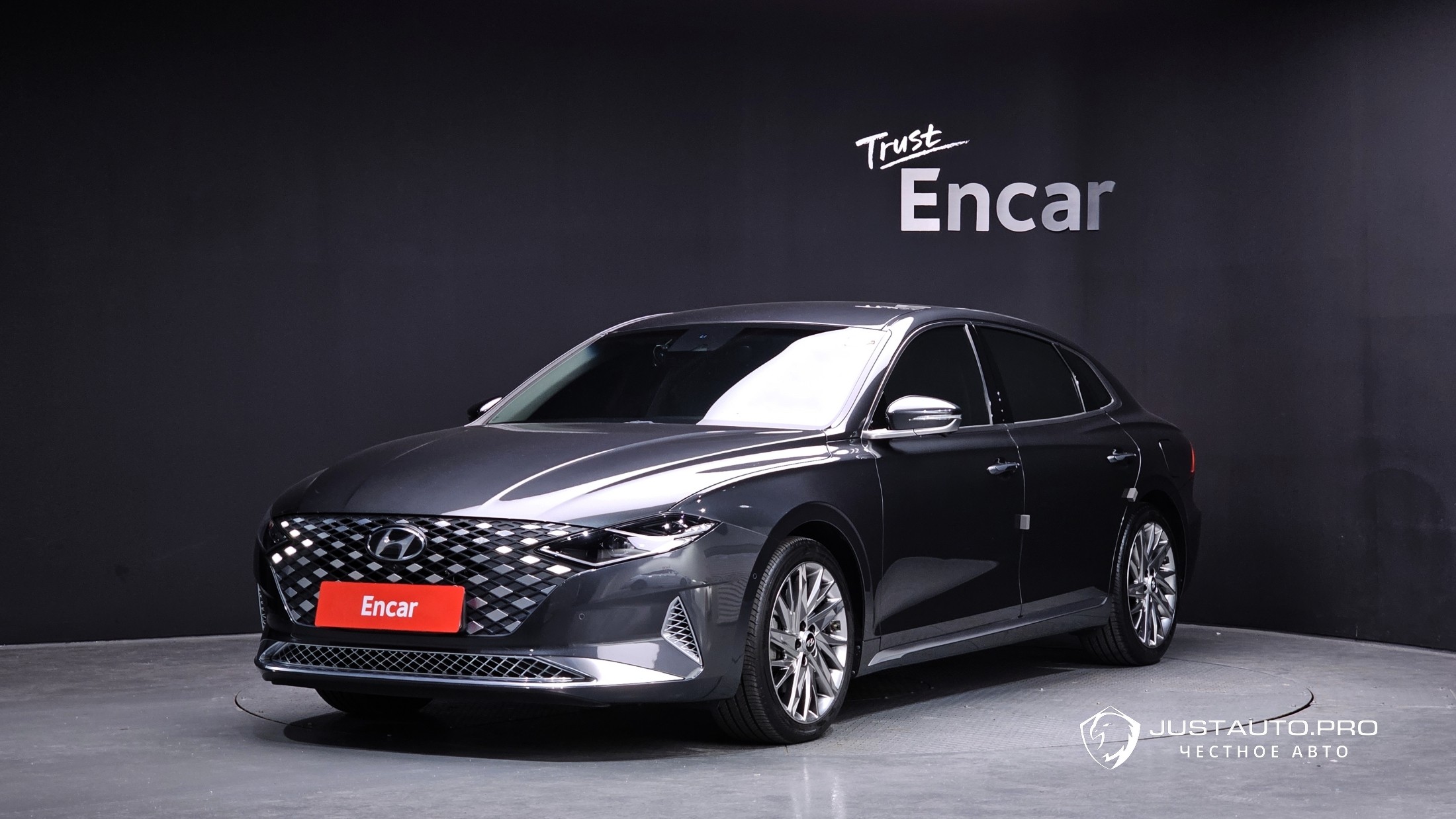 Автомобиль Hyundai Grandeur
