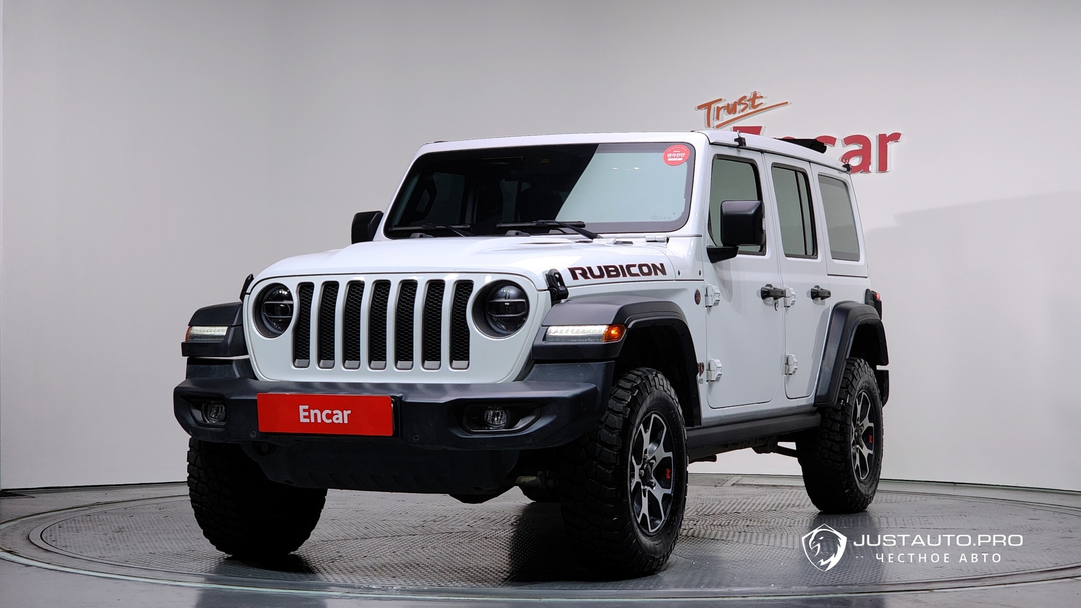 Автомобиль Jeep Wrangler