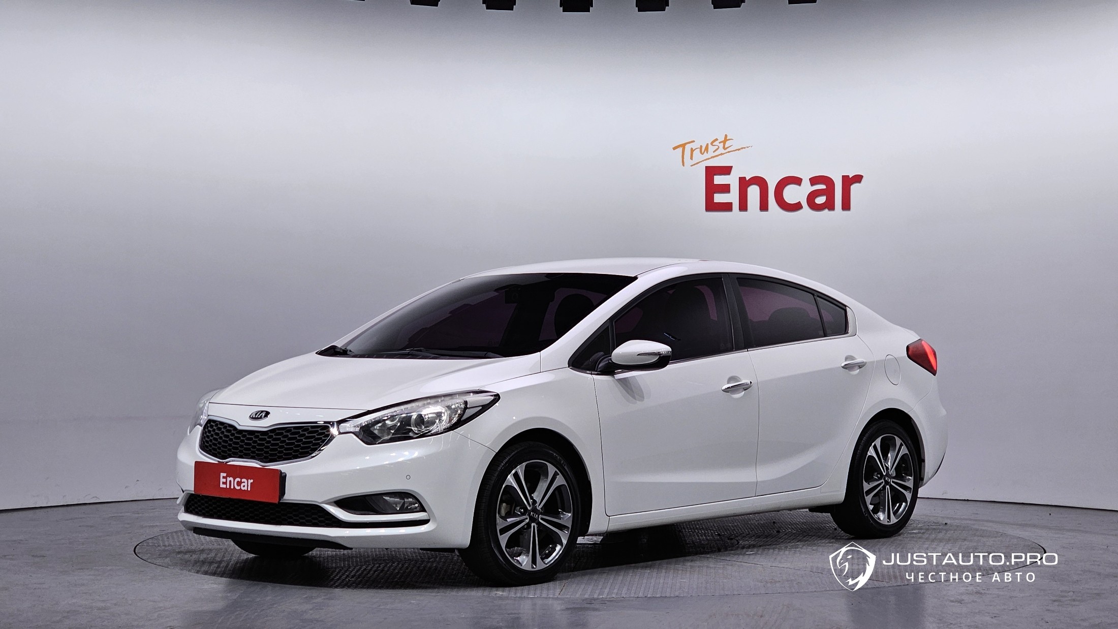 Автомобиль Kia K3