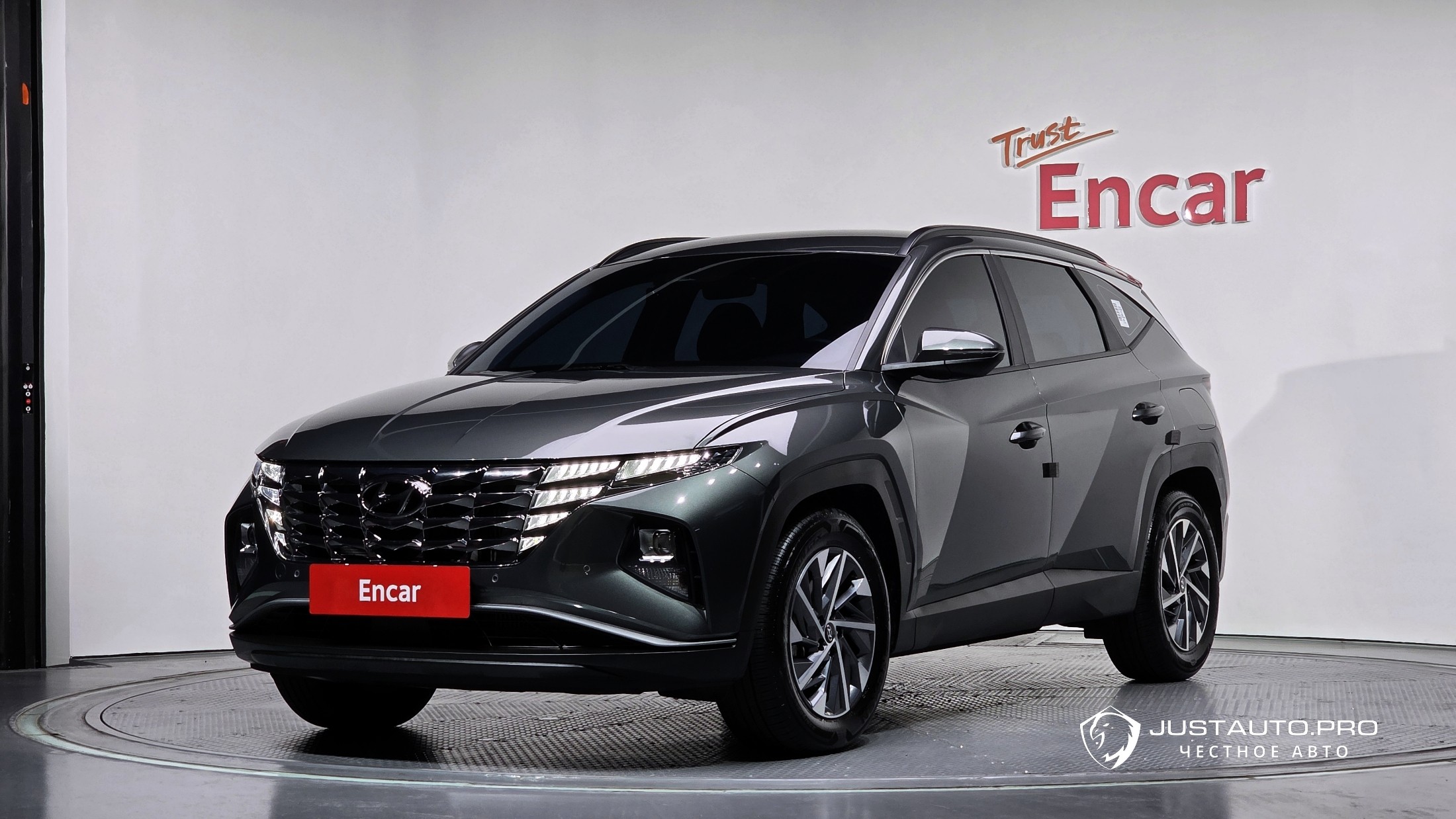 Автомобиль Hyundai Tucson