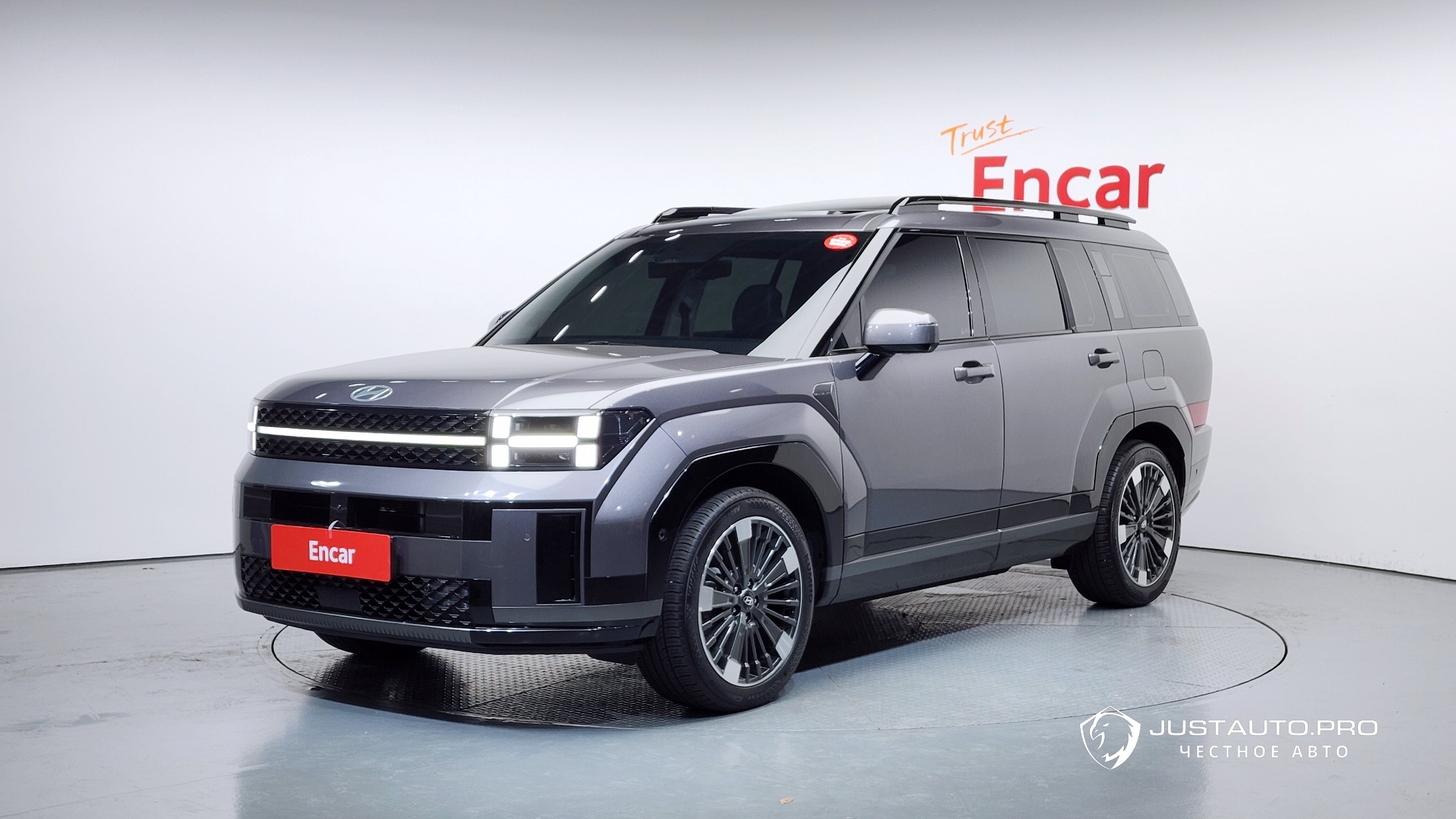 Автомобиль Hyundai Santafe