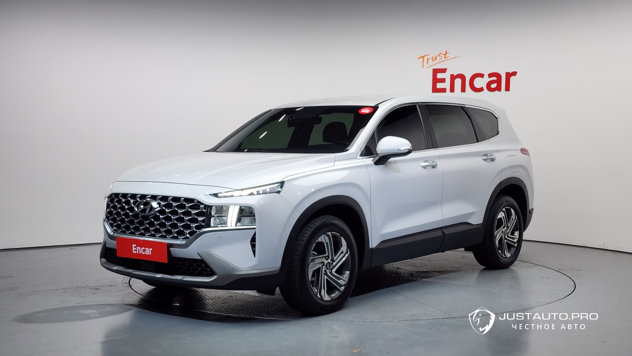 Автомобиль Hyundai Santafe