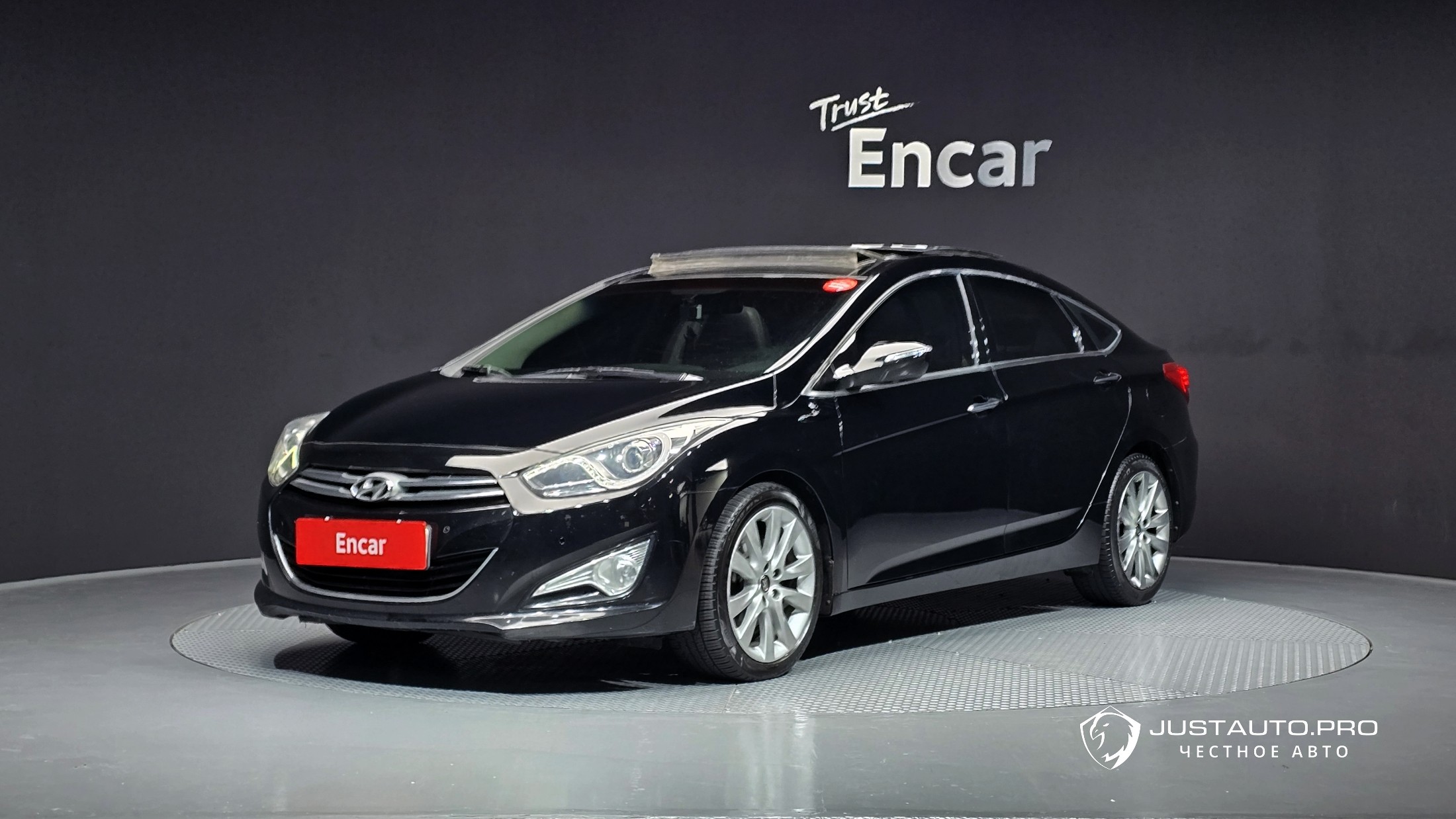 Автомобиль Hyundai i40