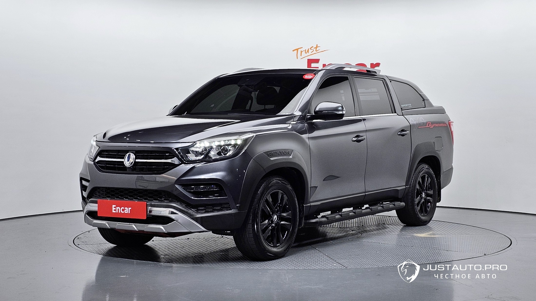 Автомобиль KG_Mobility_Ssangyong Rexton
