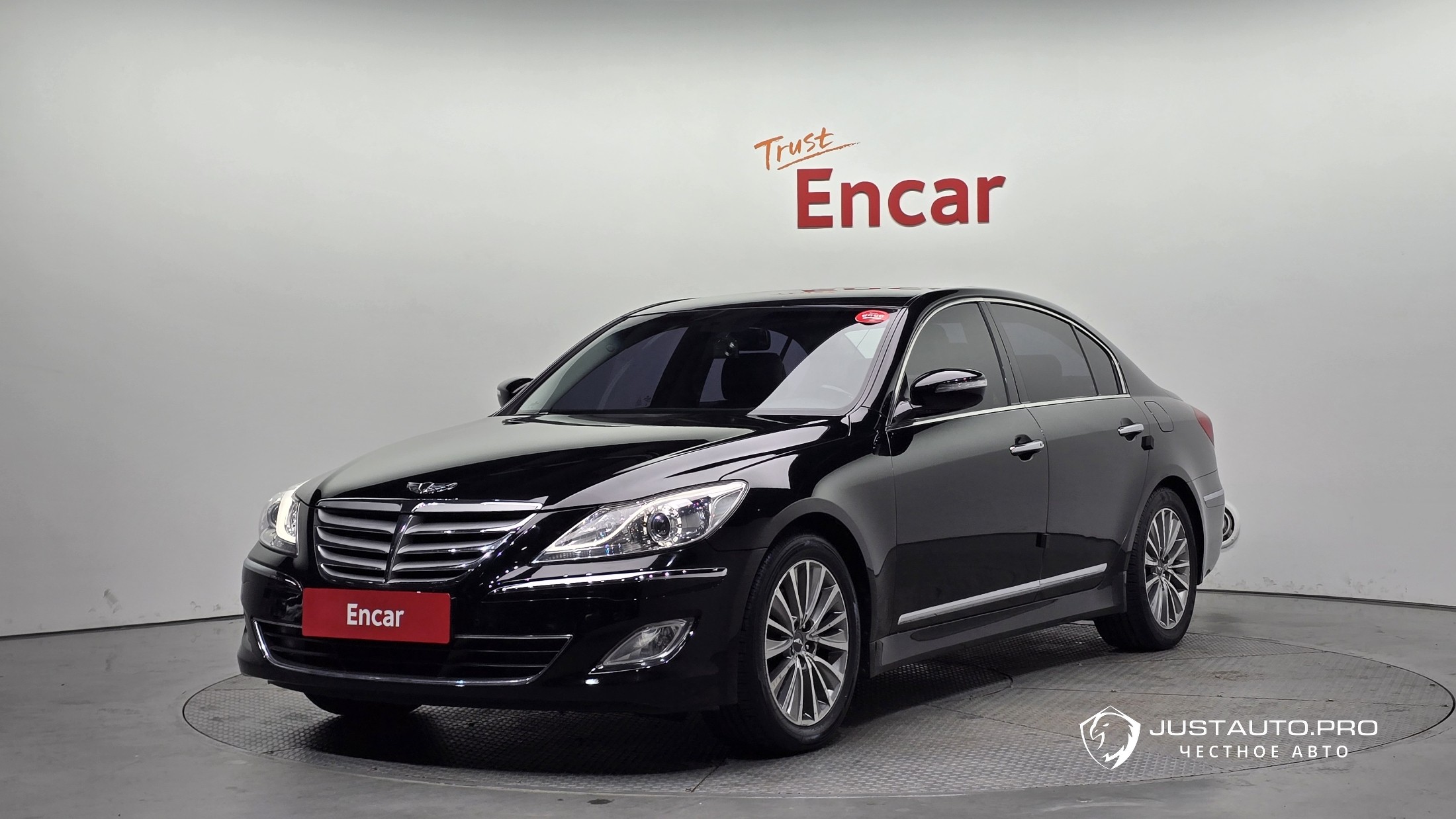 Автомобиль Hyundai Genesis