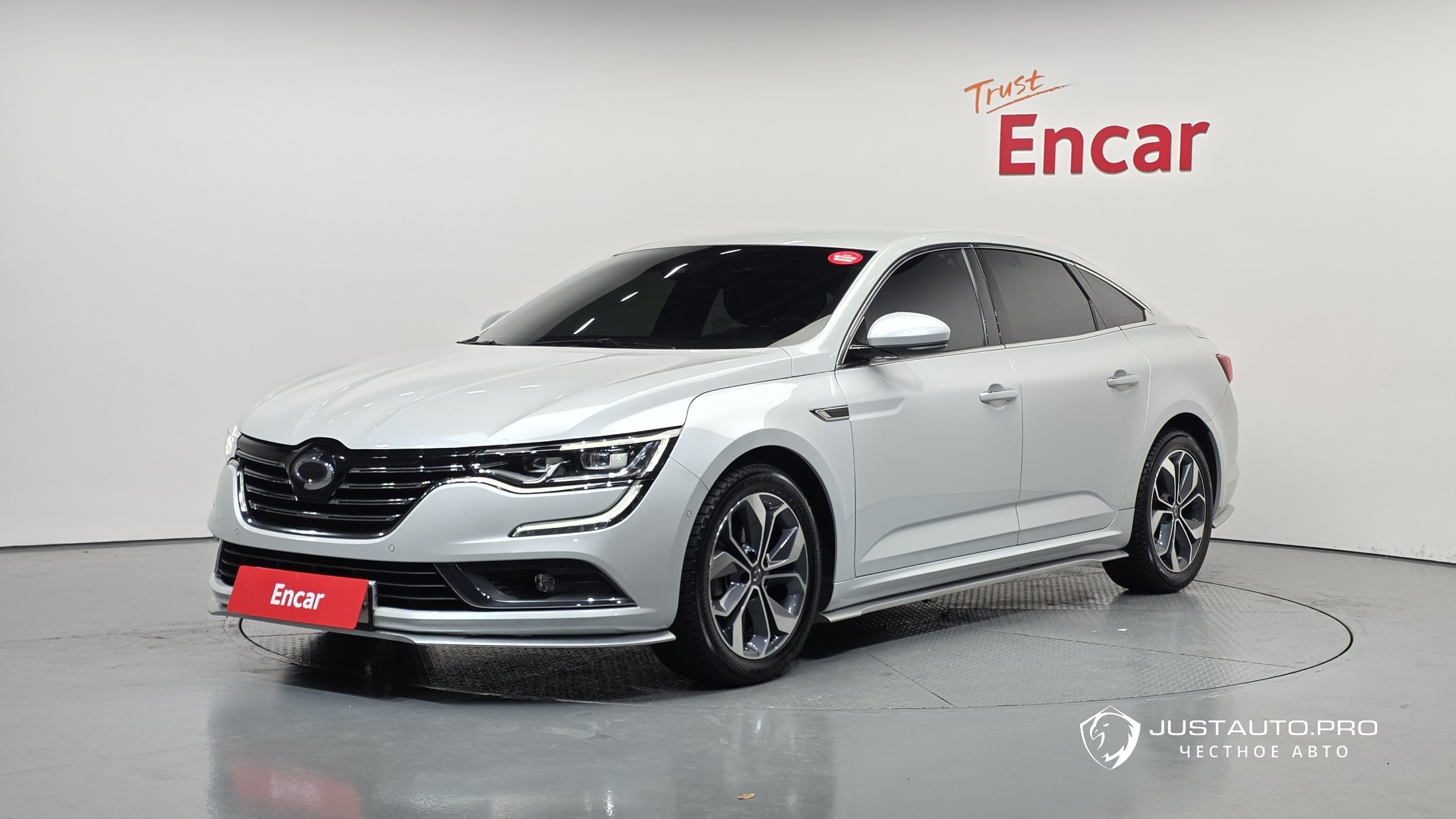 Автомобиль Renault-KoreaSamsung SM6