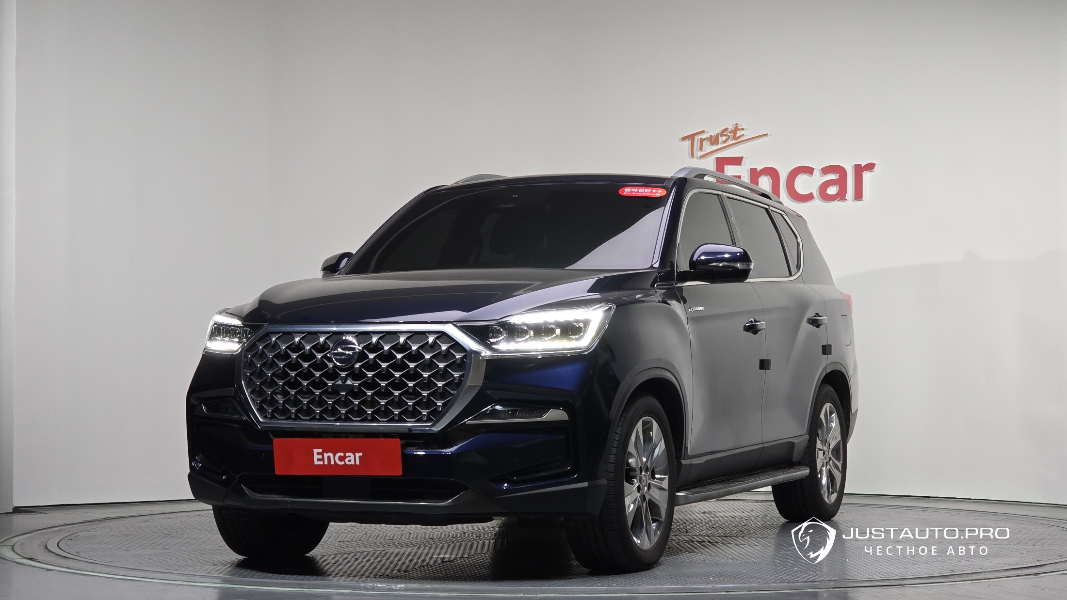 Автомобиль KG_Mobility_Ssangyong Rexton