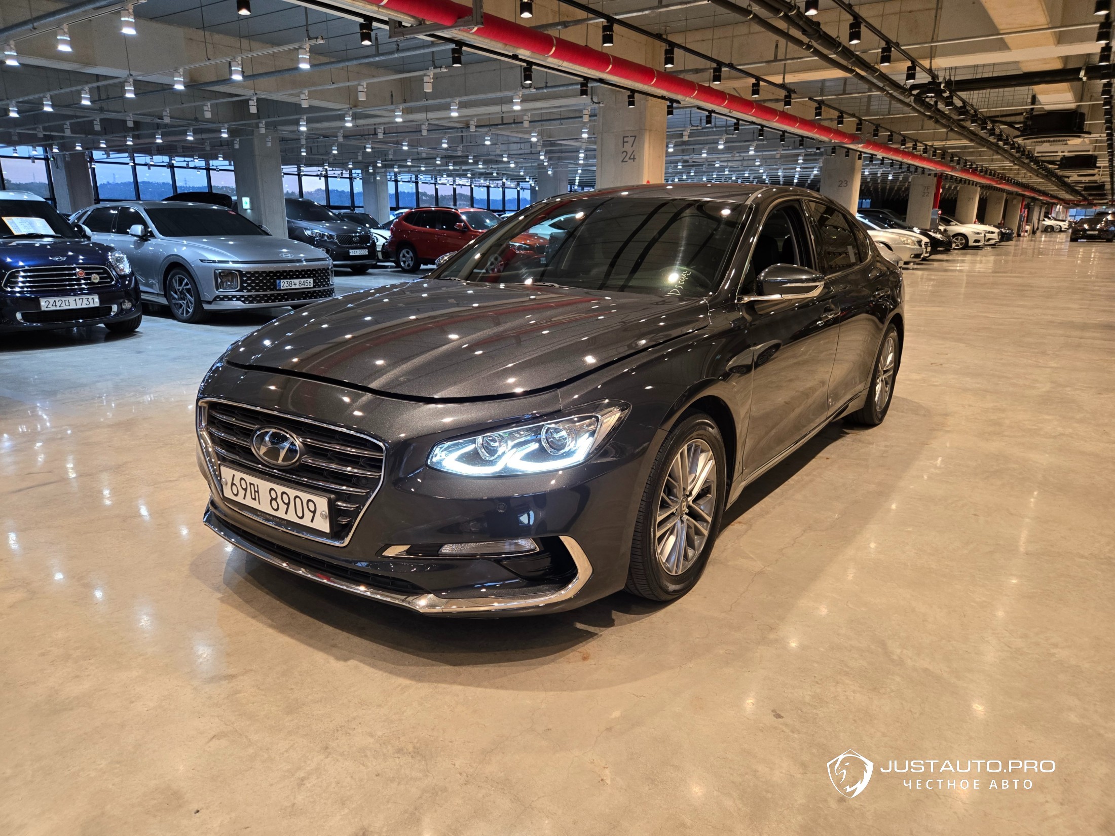 Автомобиль Hyundai Grandeur