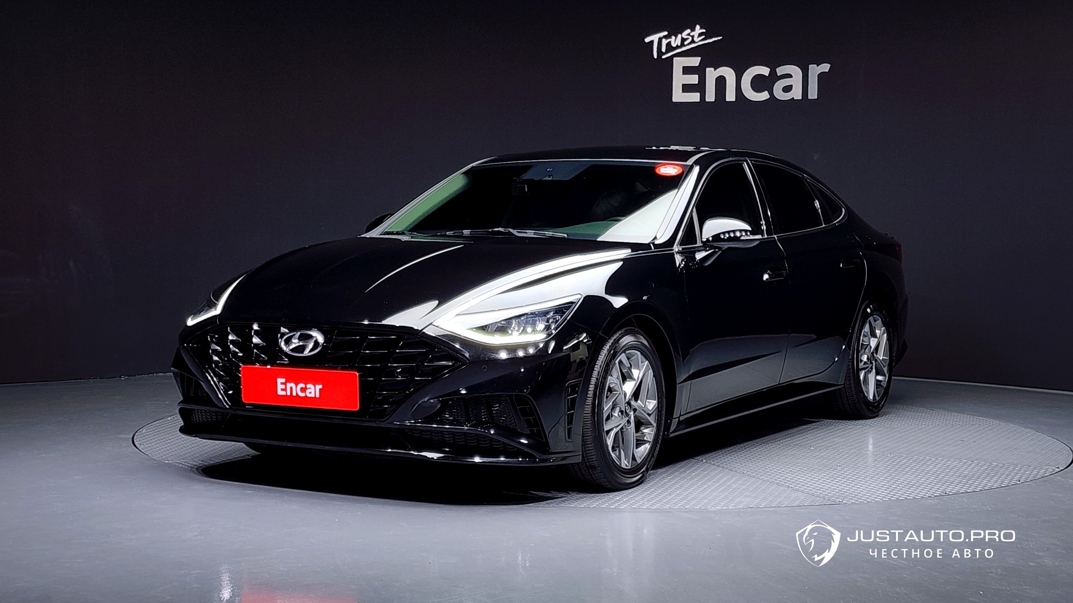 Автомобиль Hyundai Sonata