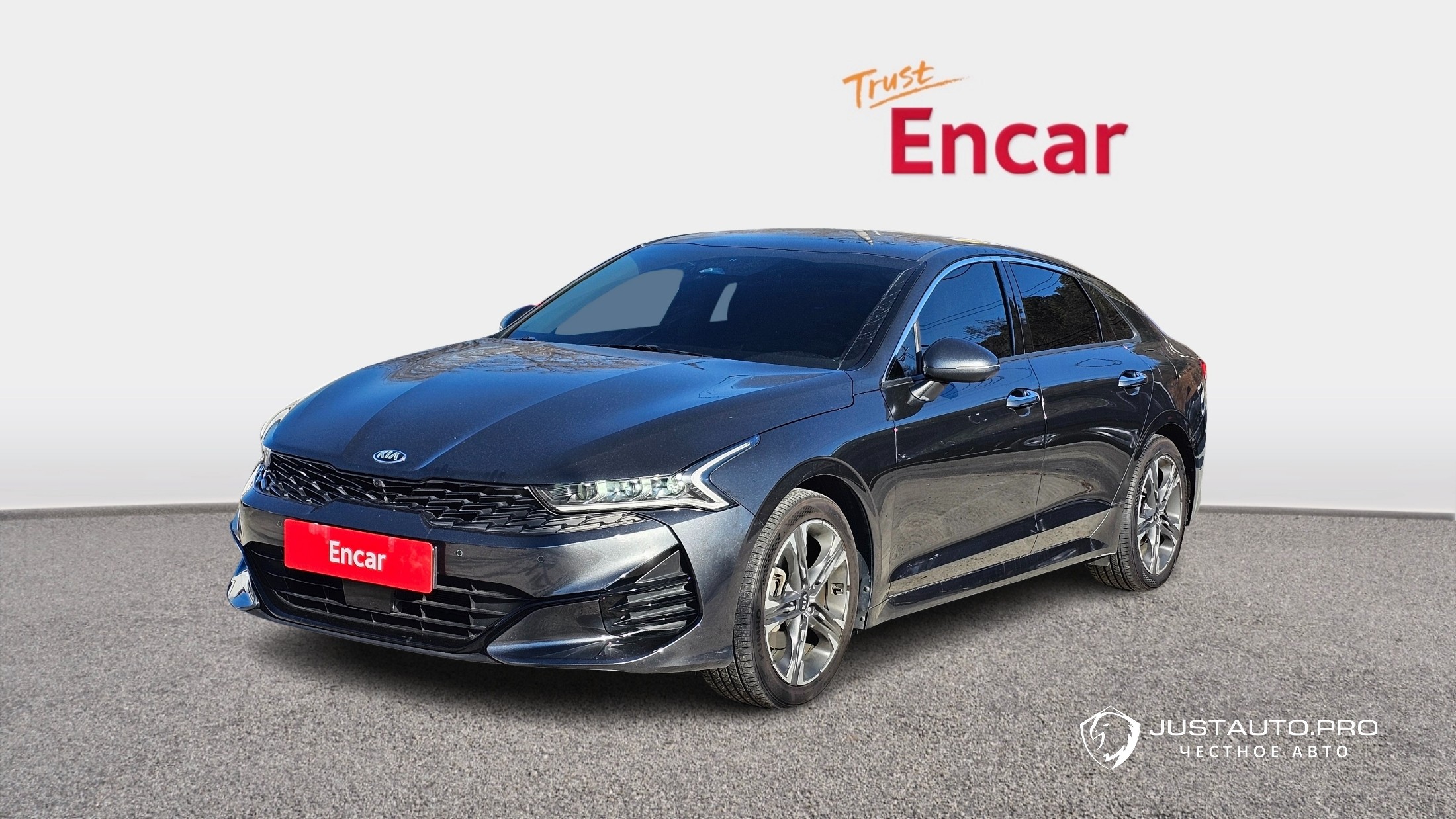 Автомобиль Kia K5