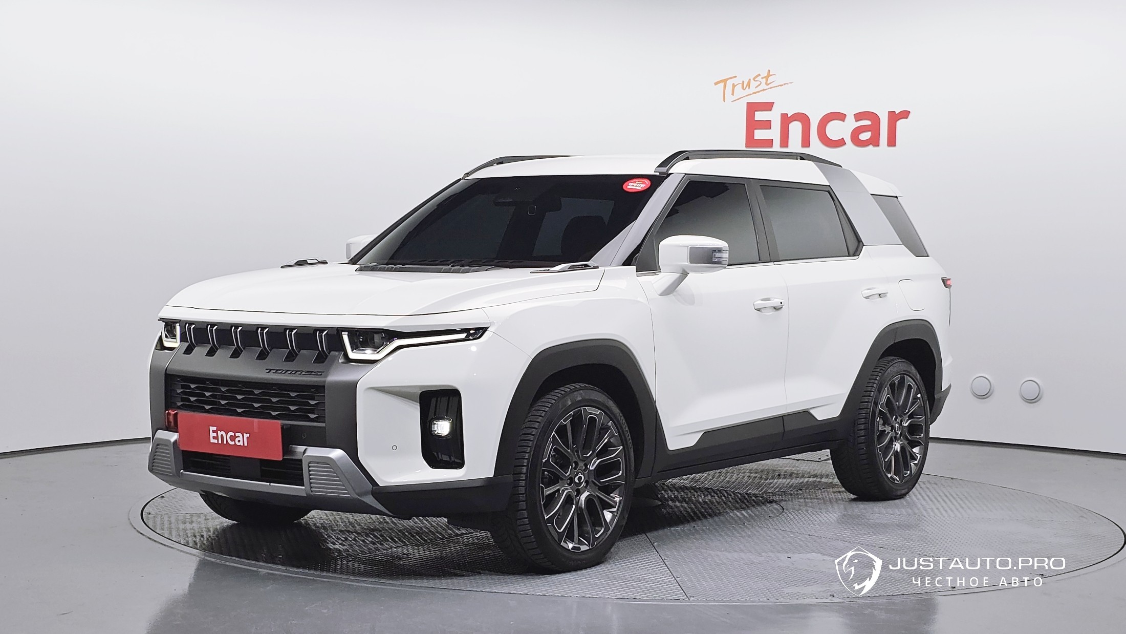 Автомобиль KG_Mobility_Ssangyong Torres