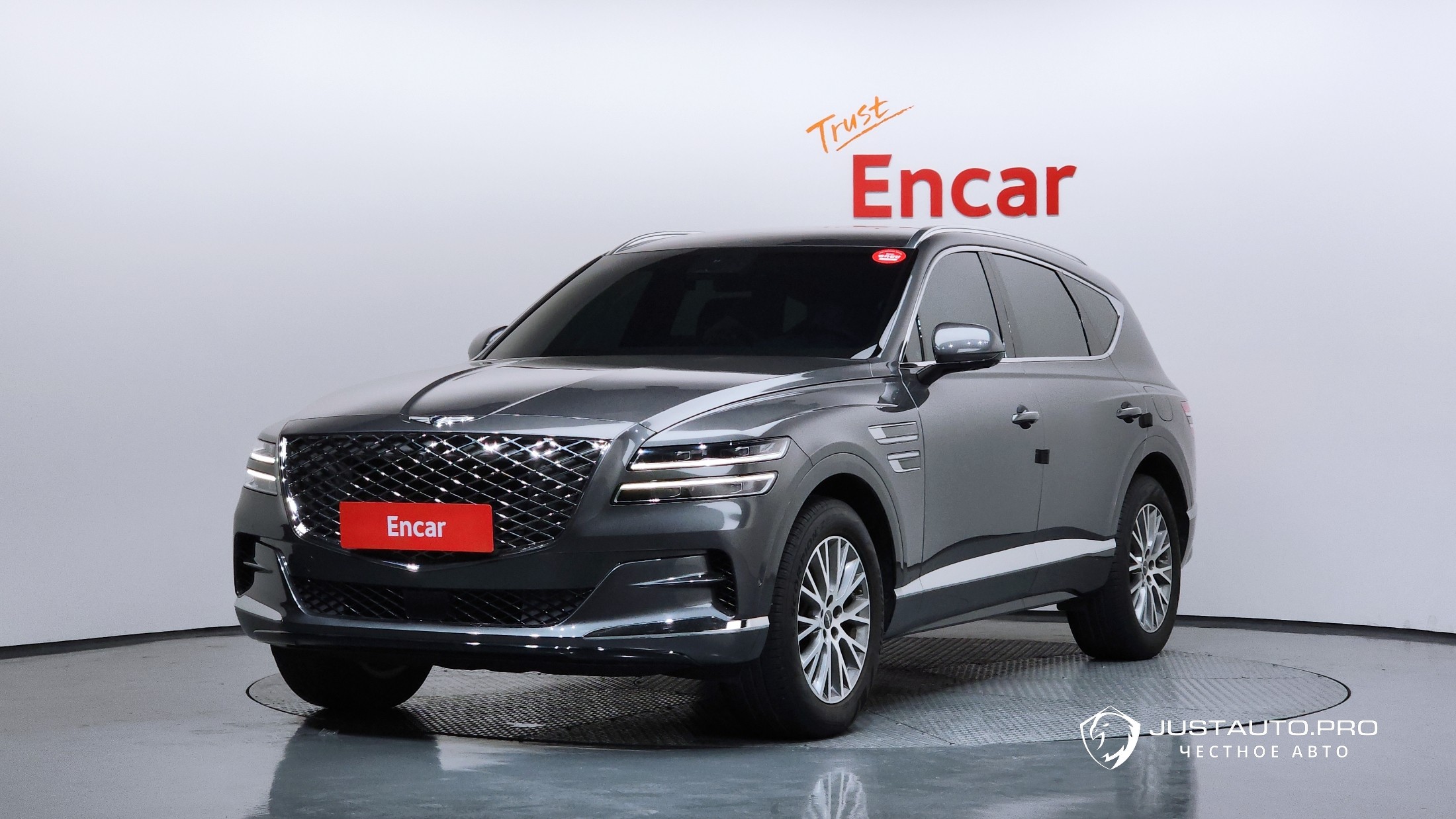 Автомобиль Genesis GV80