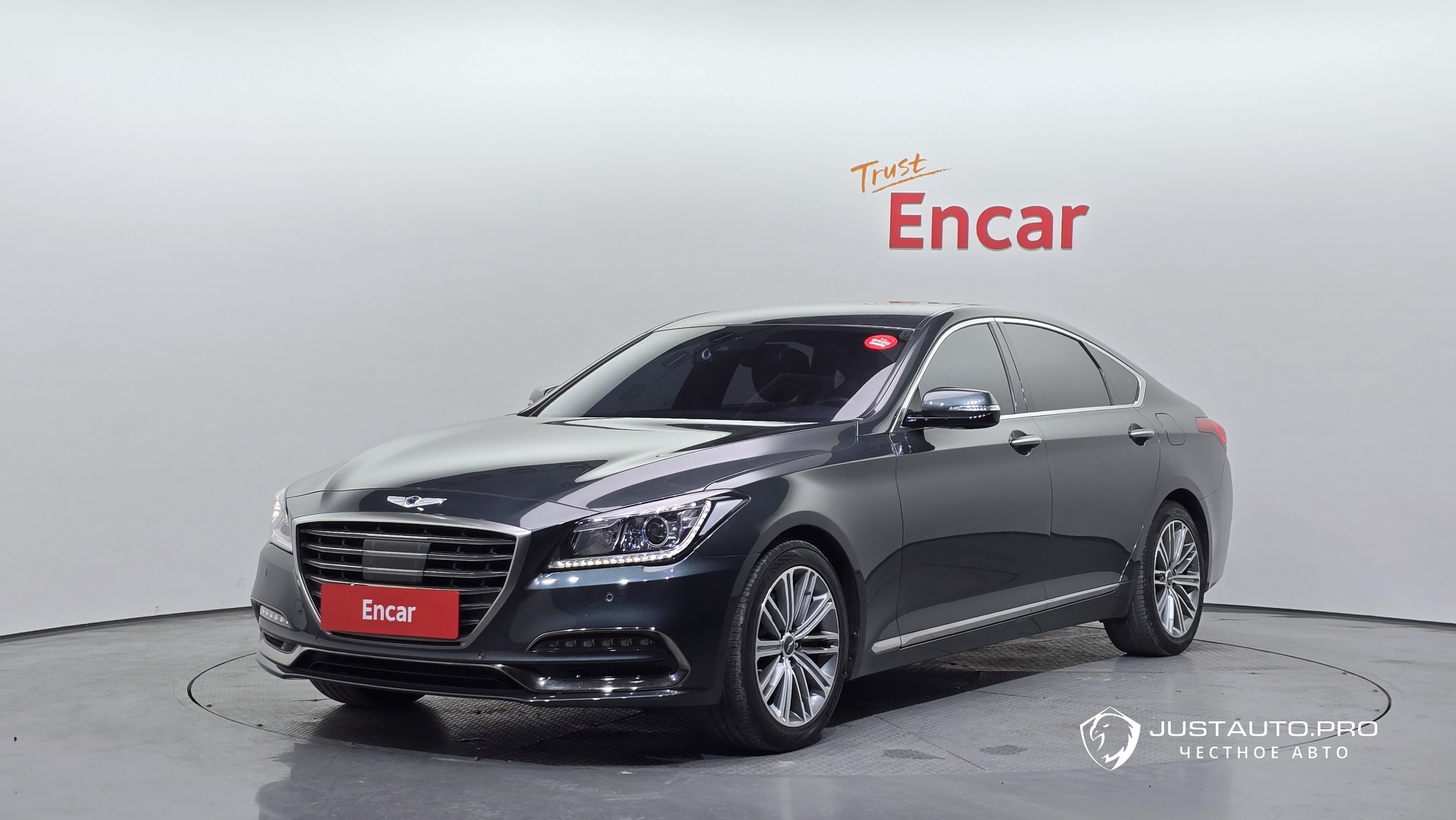 Автомобиль Genesis G80