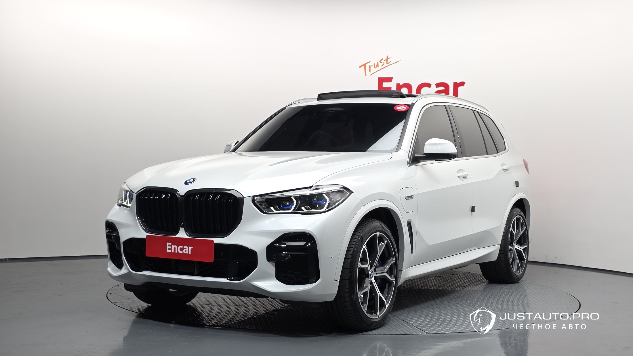 Автомобиль BMW X5