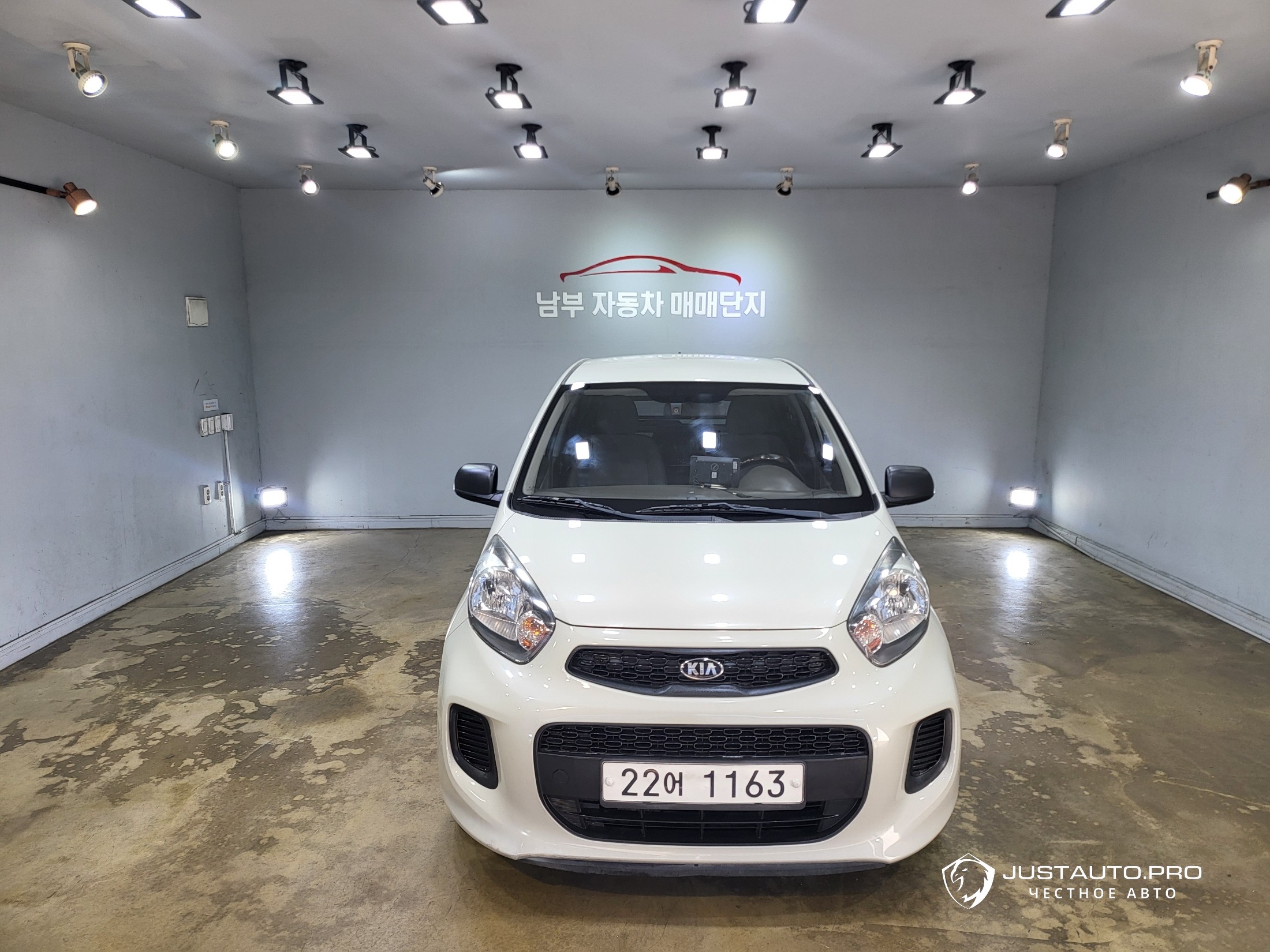 Автомобиль Kia morning