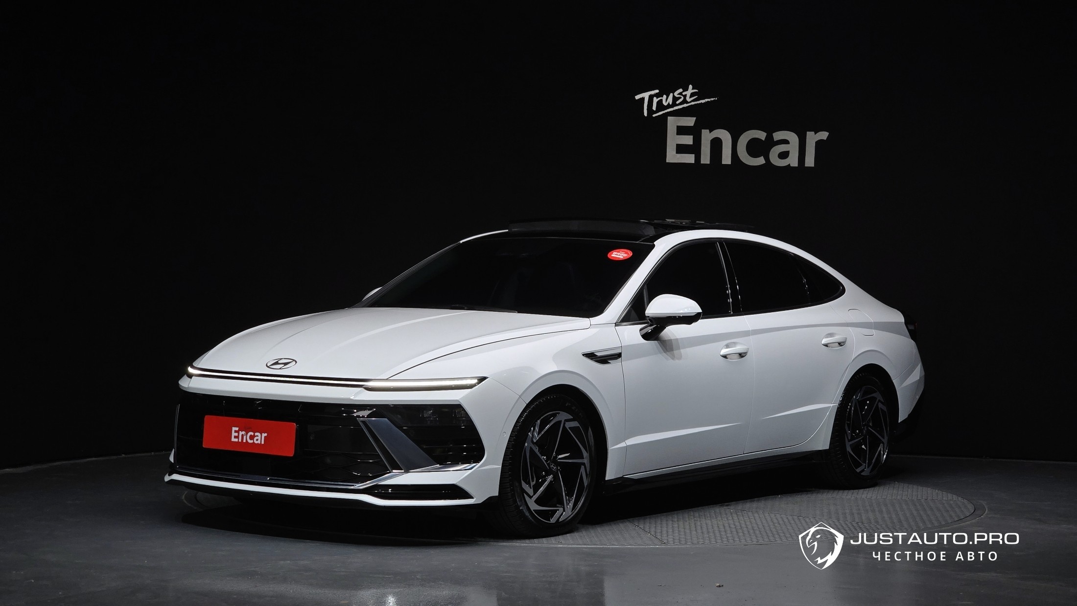 Автомобиль Hyundai Sonata