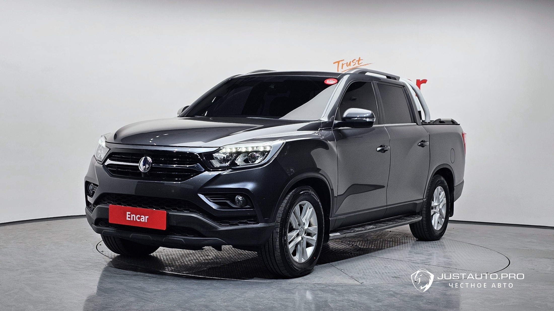 Автомобиль KG_Mobility_Ssangyong Rexton