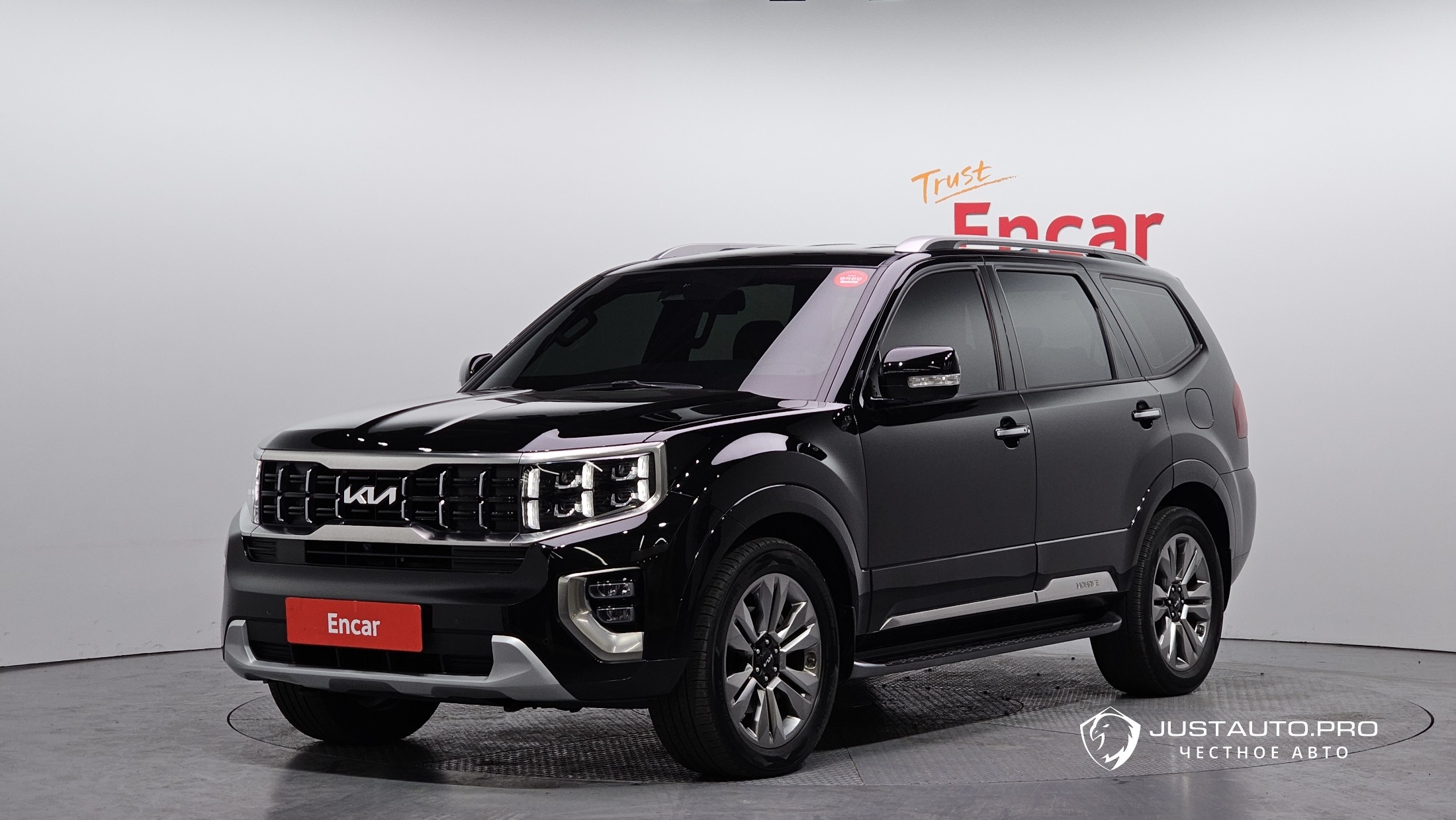 Автомобиль Kia Mohave