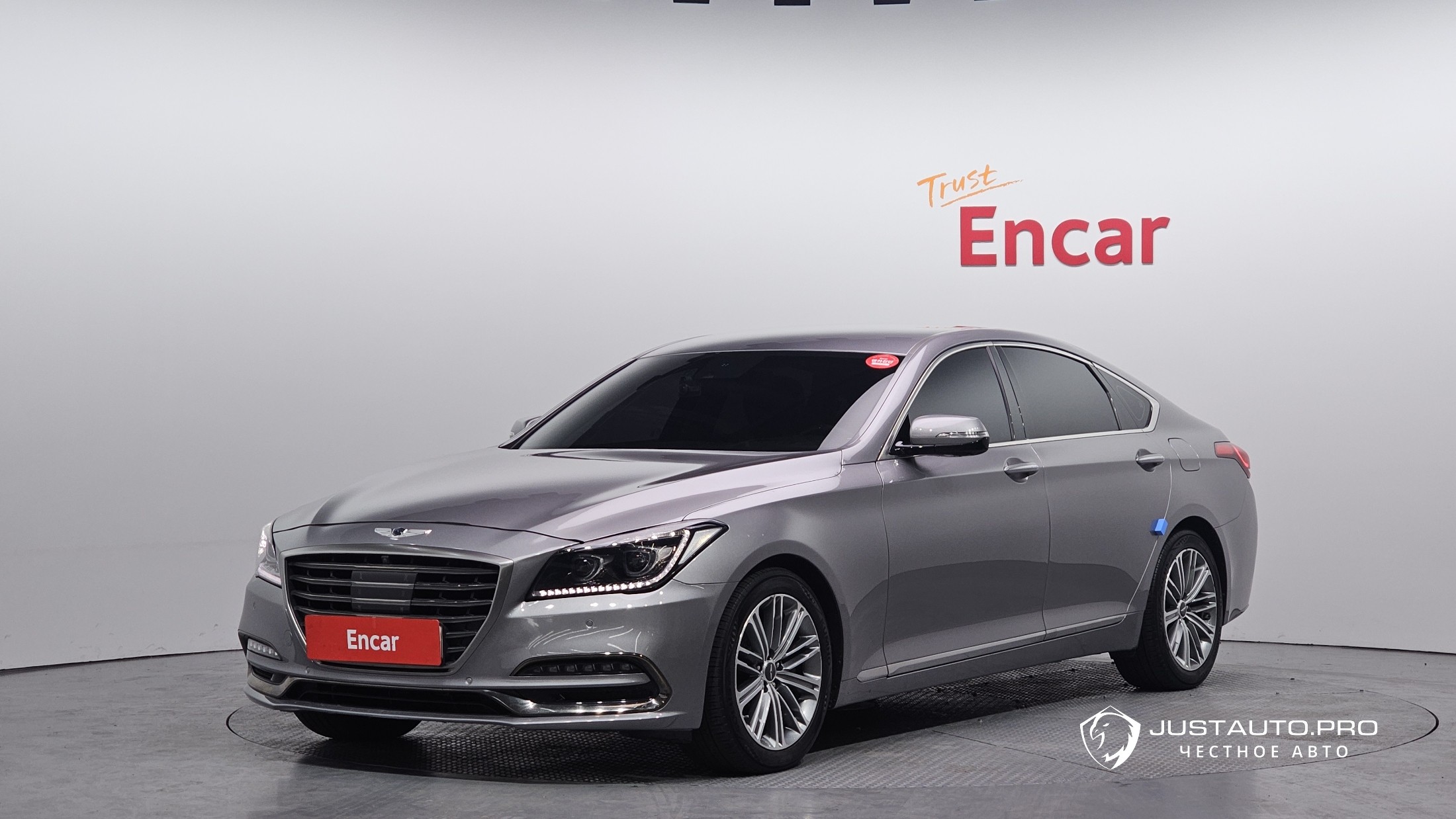 Автомобиль Genesis G80