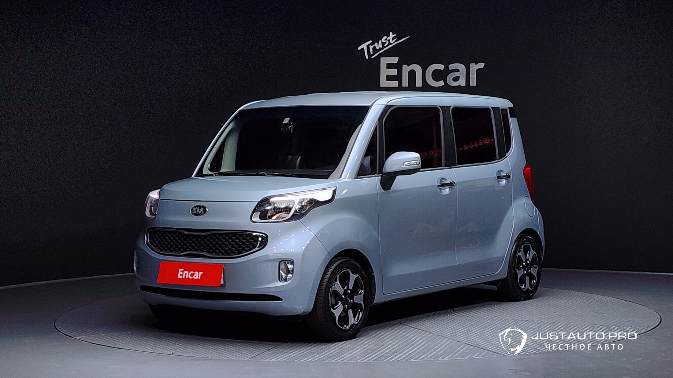 Автомобиль Kia RAY