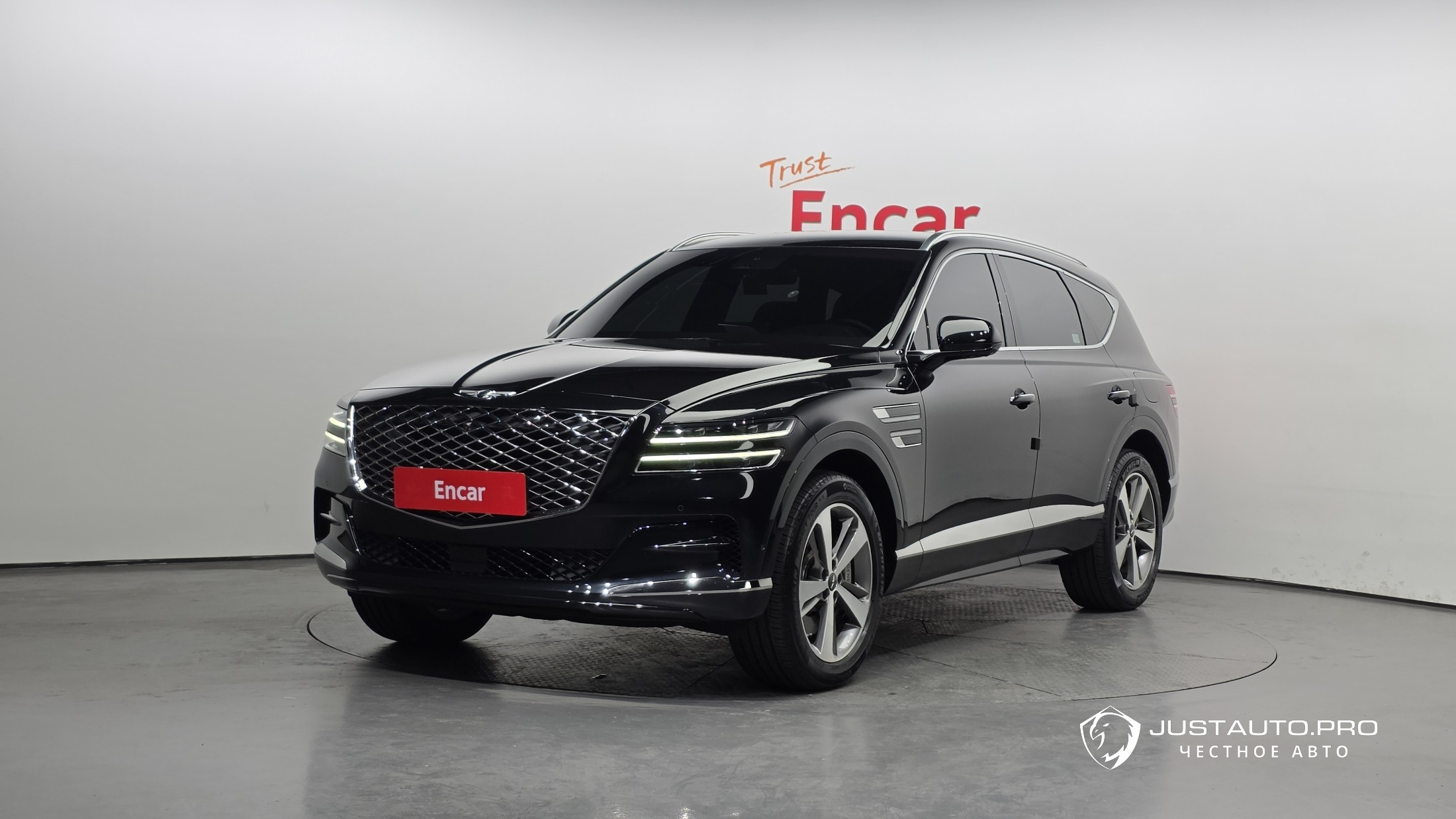 Автомобиль Genesis GV80