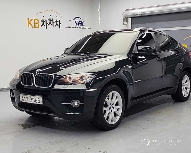 Автомобиль BMW X6