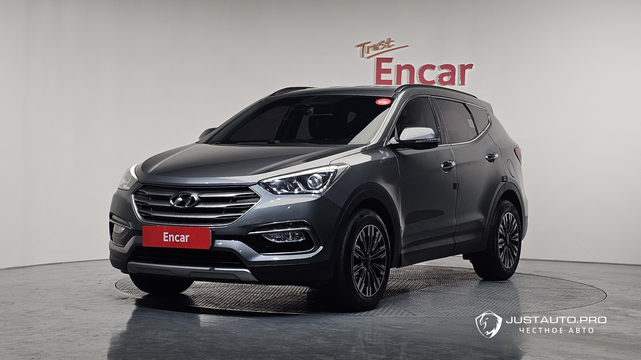 Автомобиль Hyundai Santafe