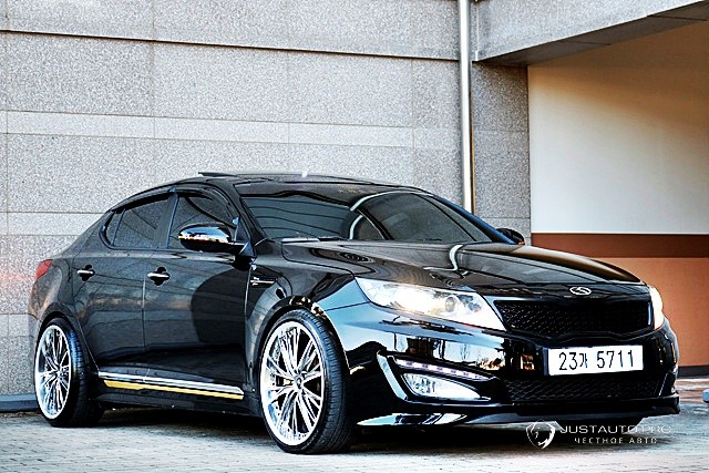 Автомобиль Kia K5