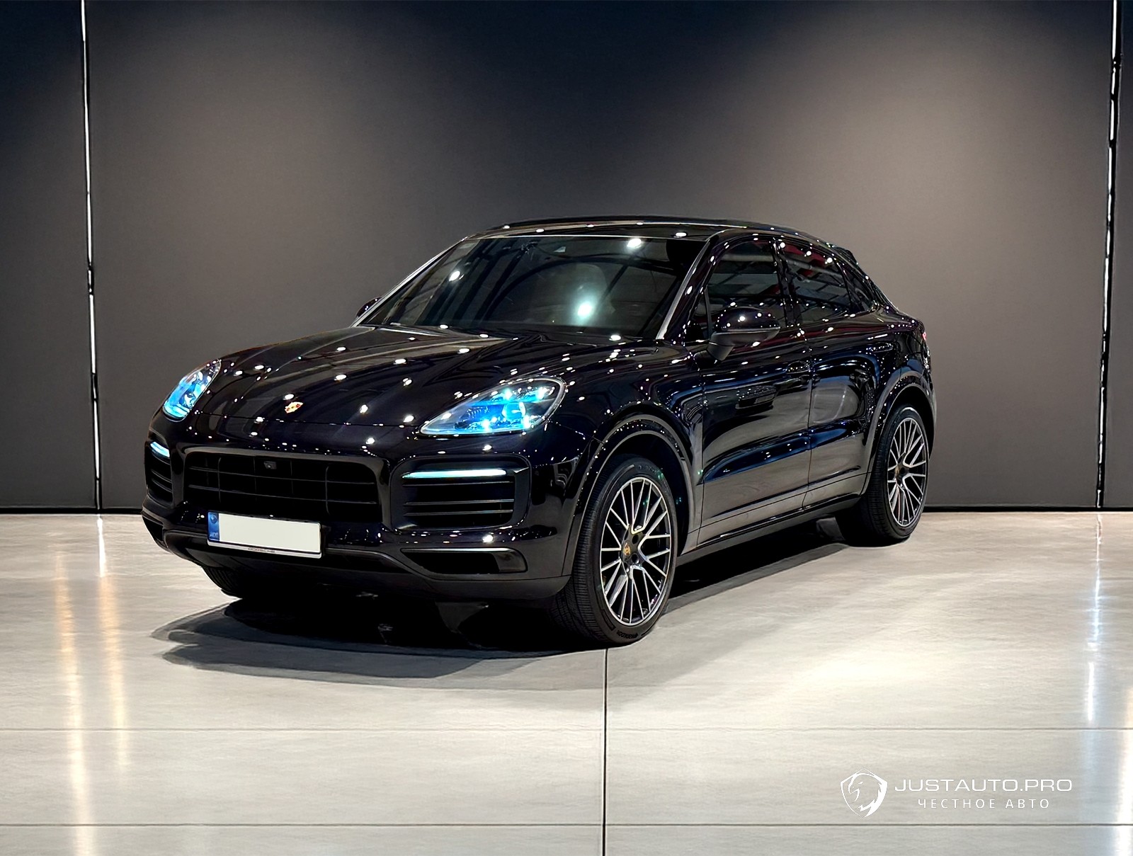 Автомобиль Porsche Cayenne