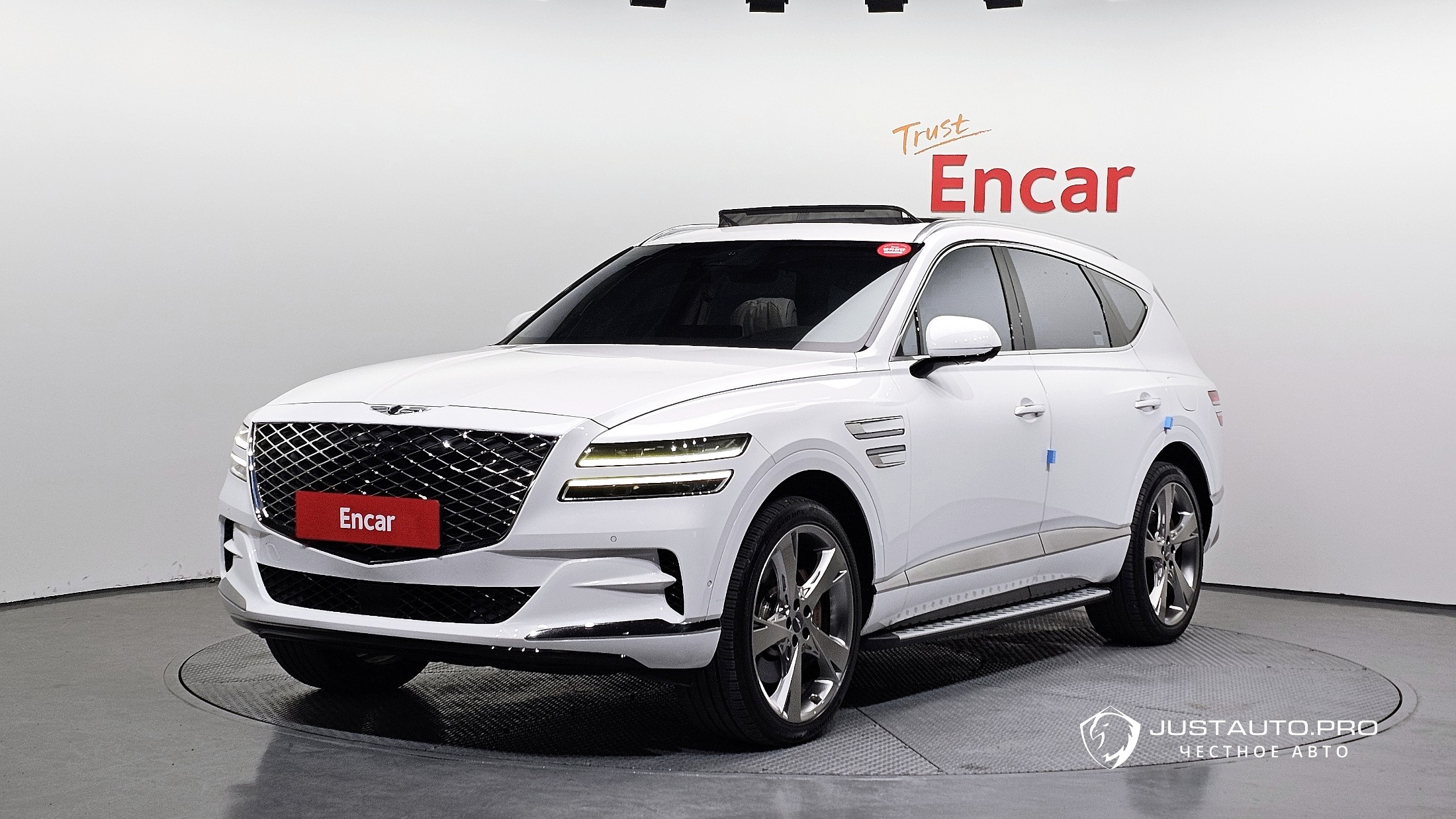 Автомобиль Genesis GV80