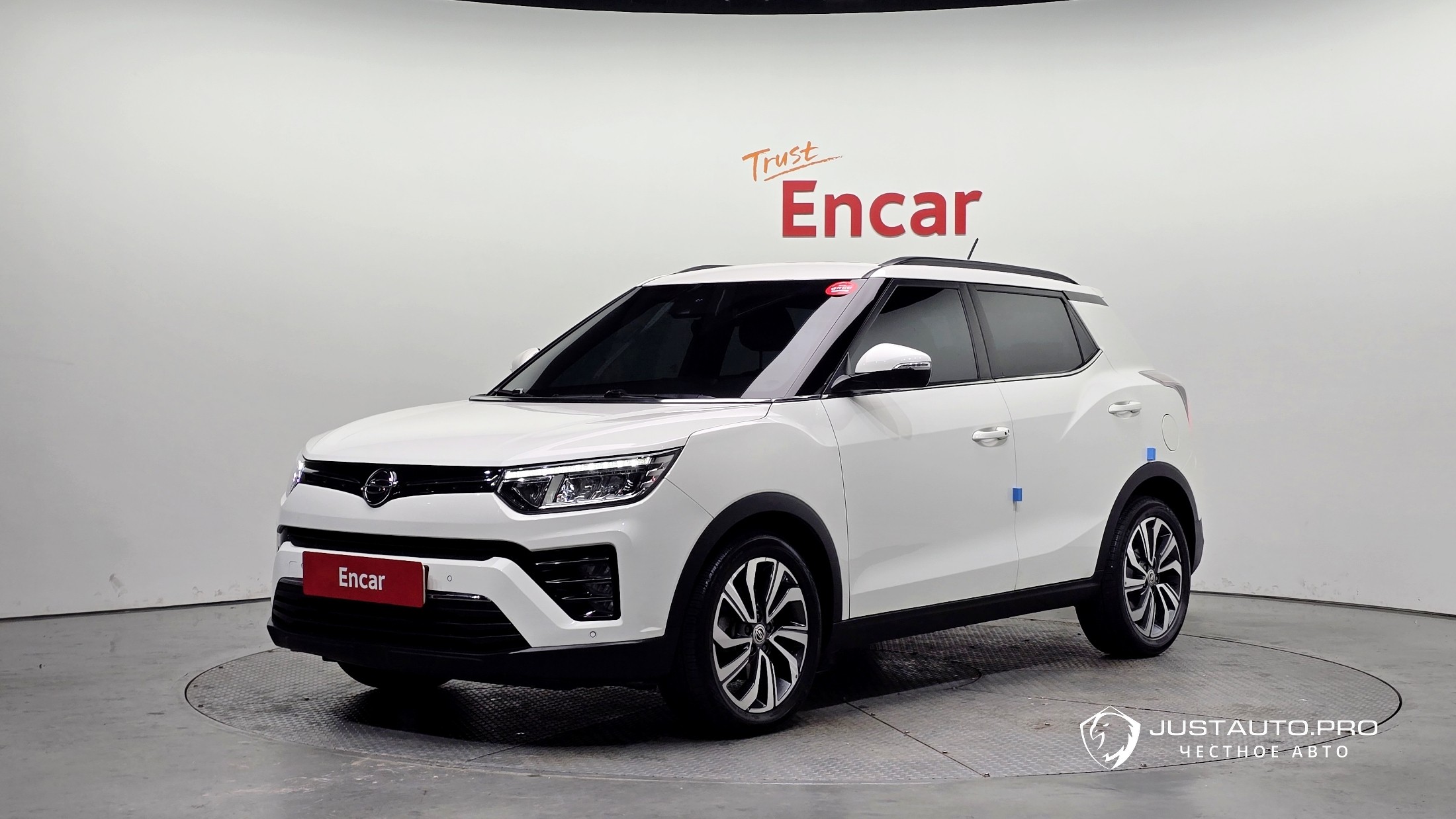 Автомобиль KG_Mobility_Ssangyong TIBOLI