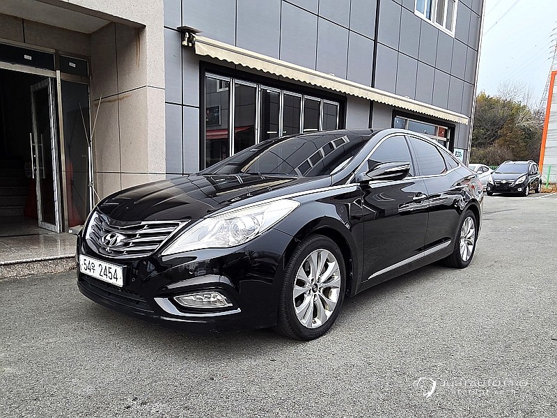 Автомобиль Hyundai Grandeur