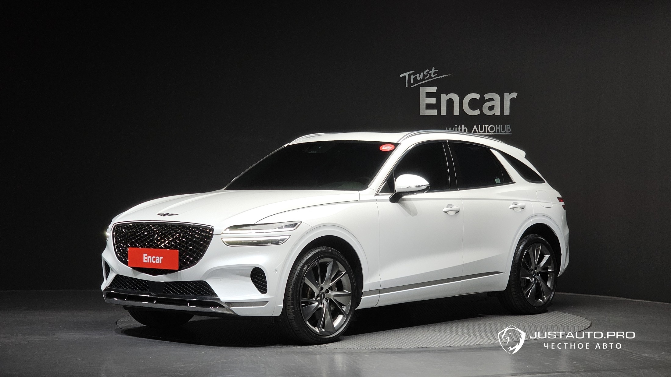 Автомобиль Genesis GV70