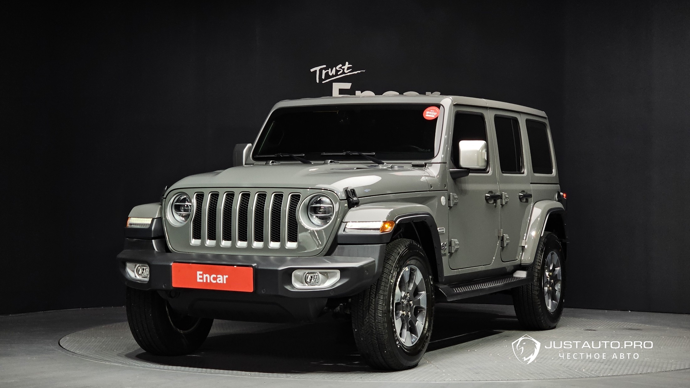 Автомобиль Jeep Wrangler
