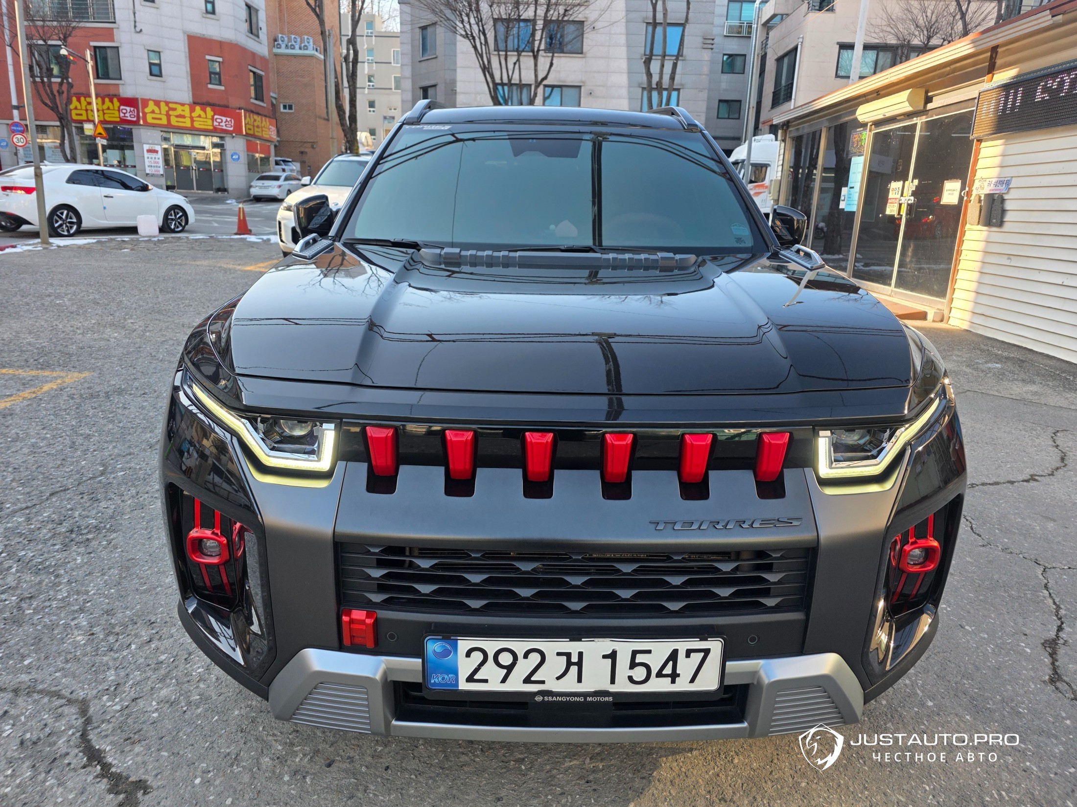 Автомобиль KG_Mobility_Ssangyong Torres