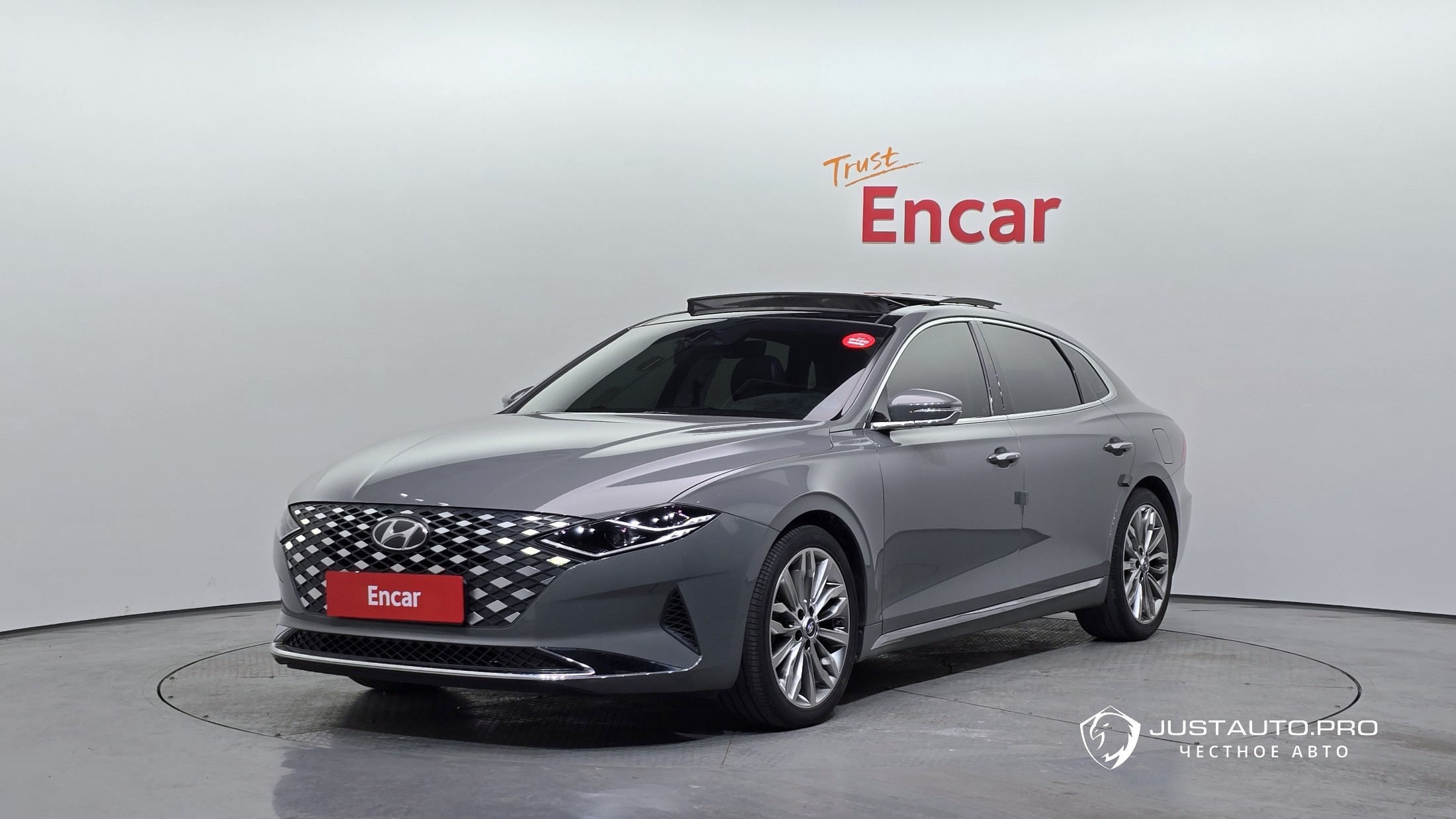 Автомобиль Hyundai Grandeur