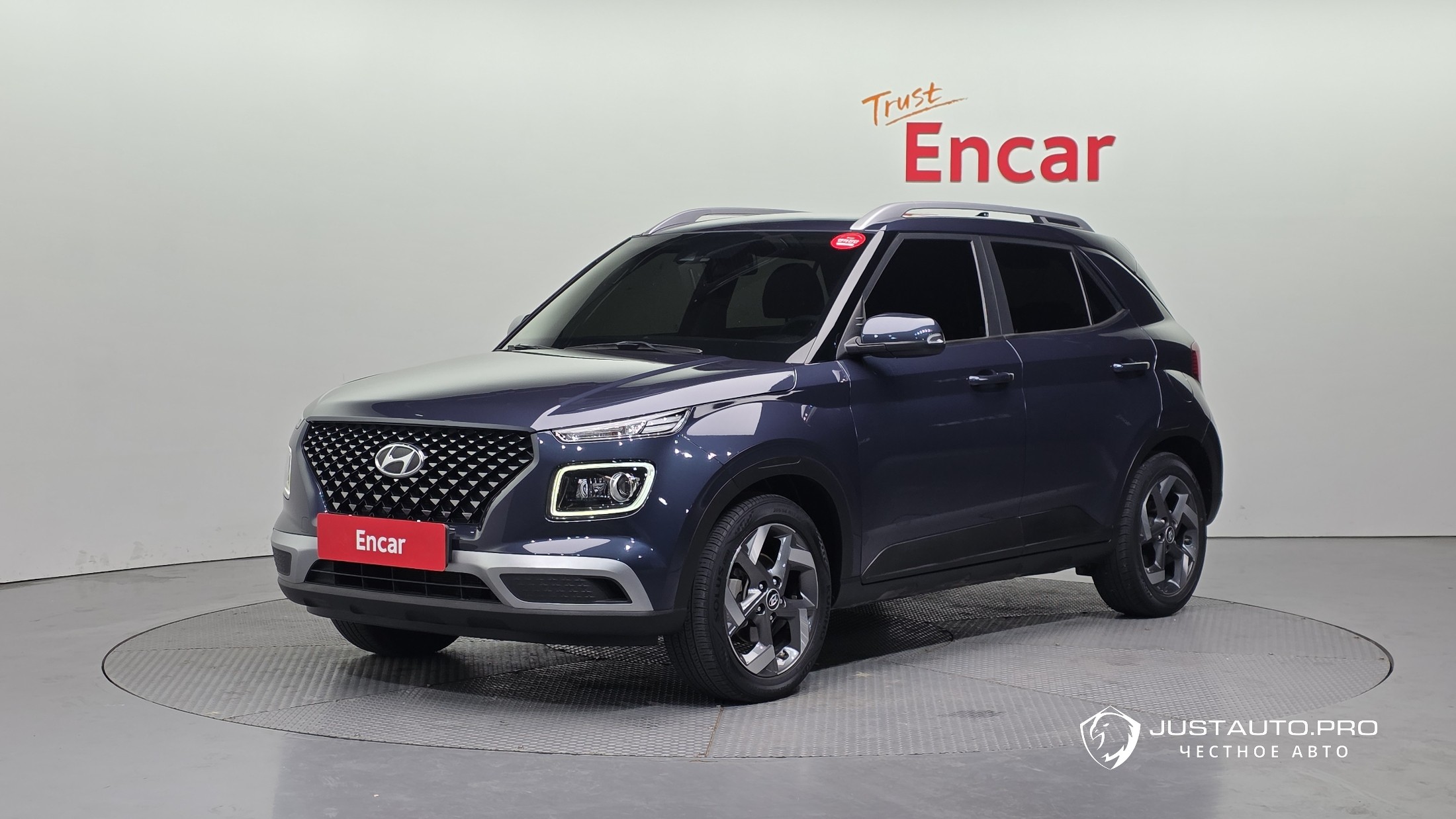 Автомобиль Hyundai Venue