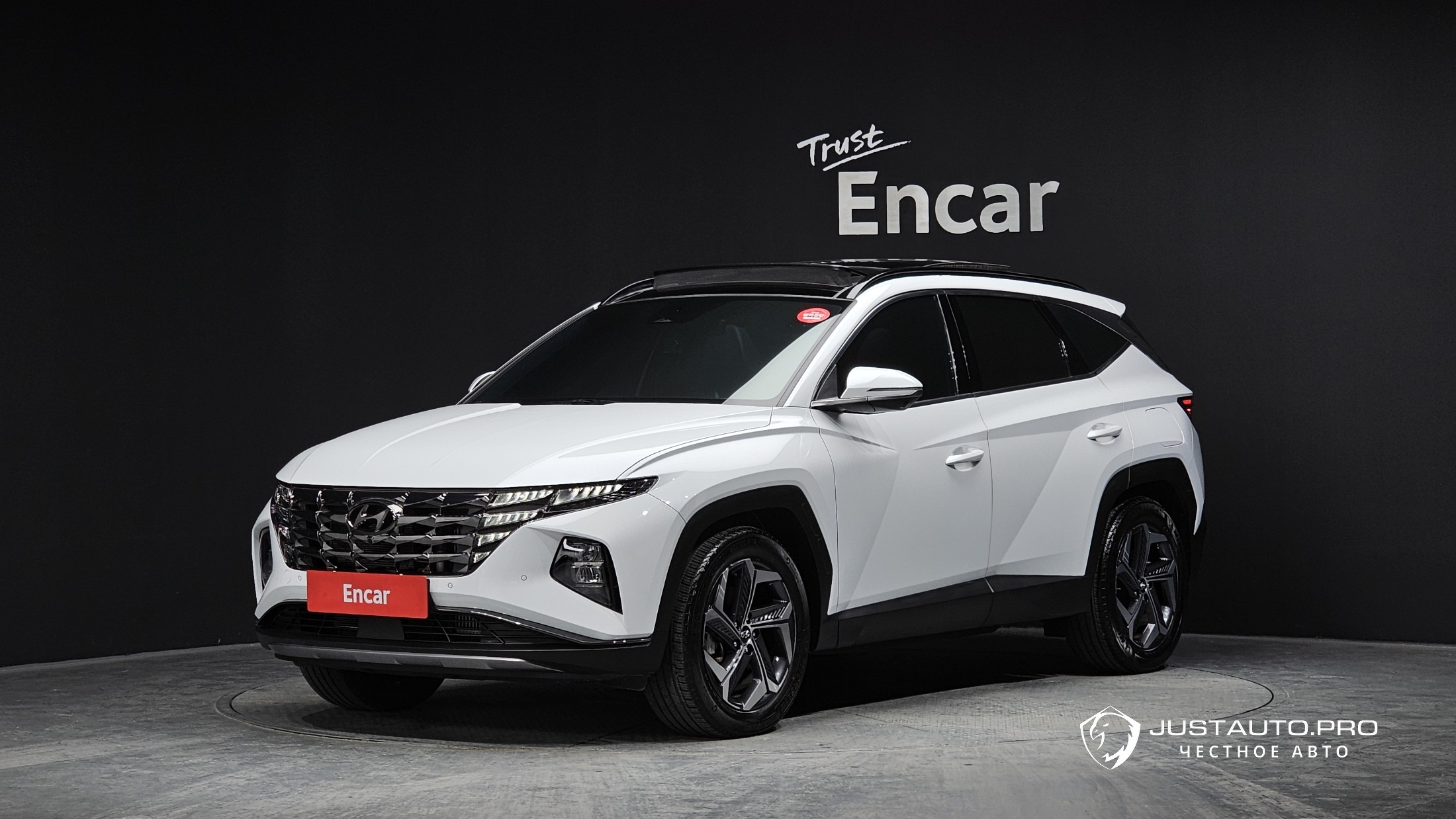 Автомобиль Hyundai Tucson
