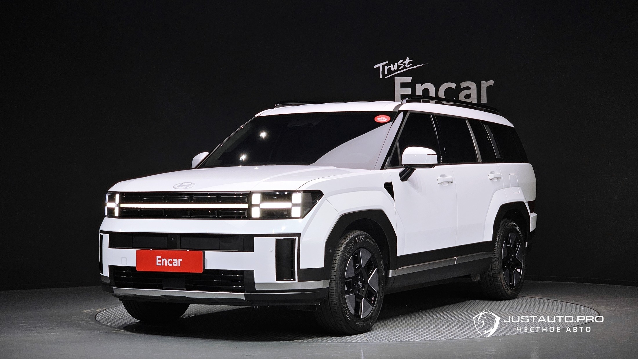 Автомобиль Hyundai Santafe