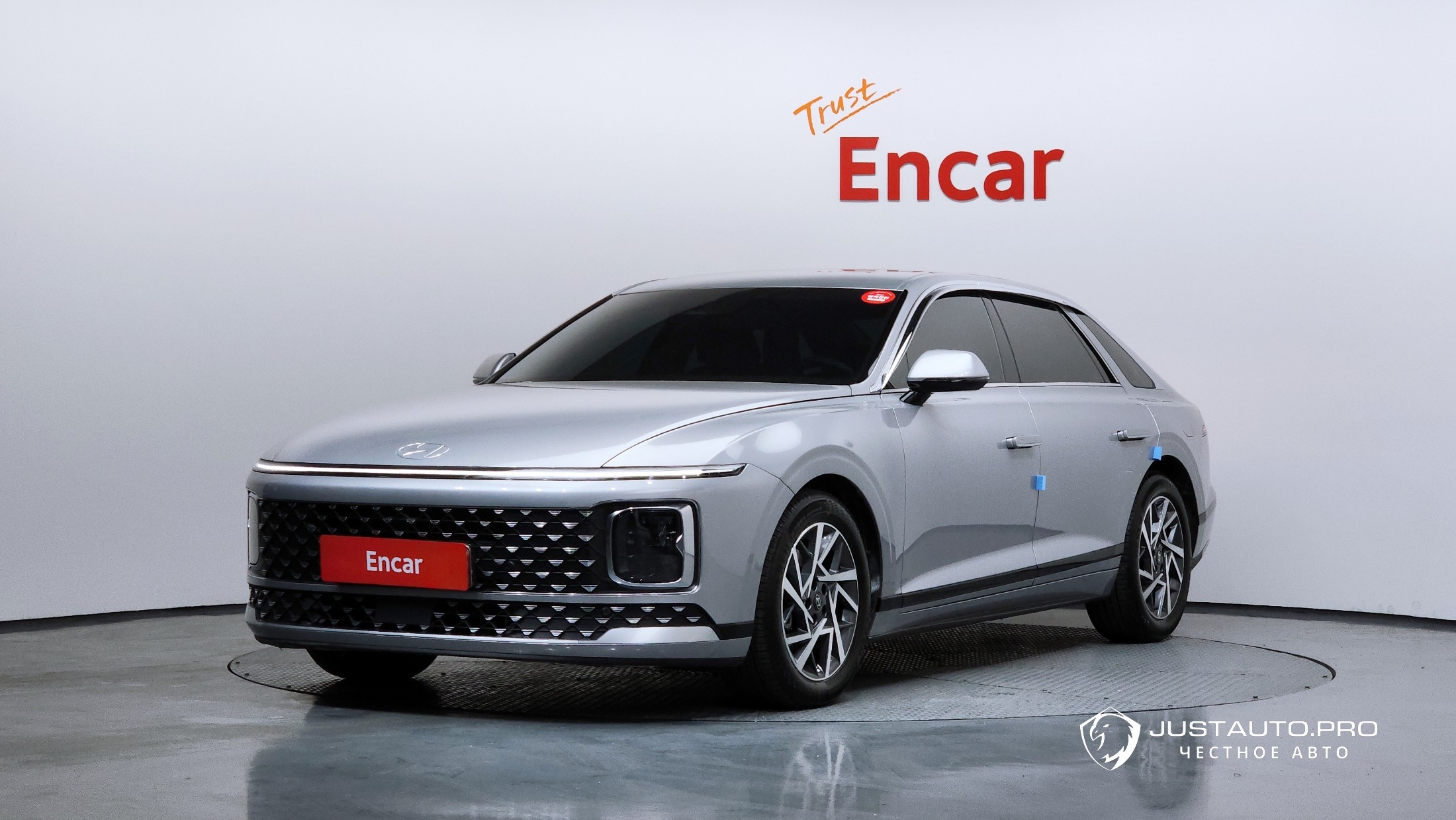 Автомобиль Hyundai Grandeur