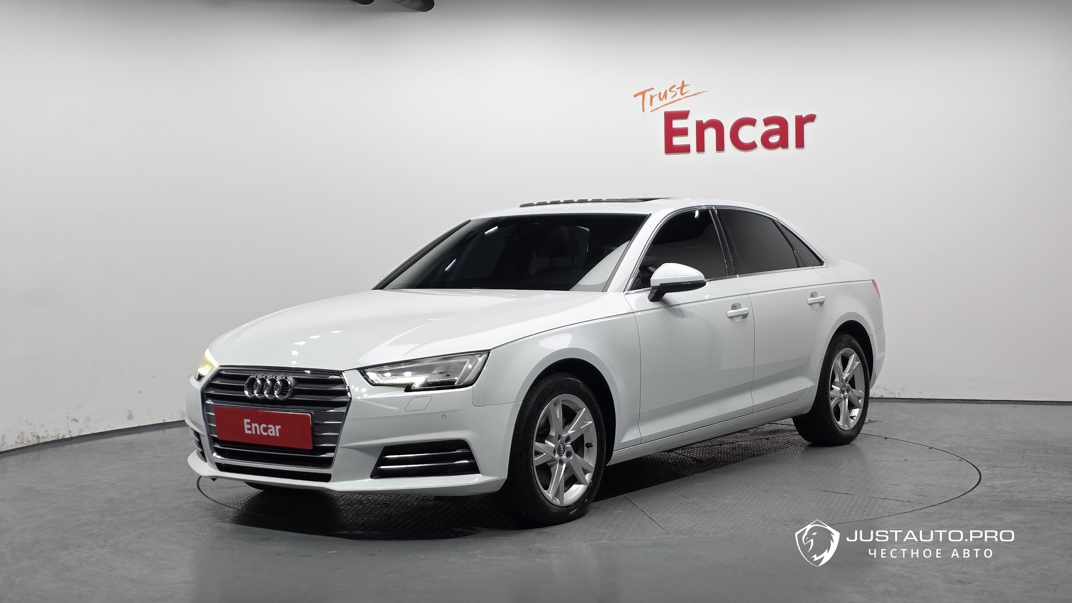 Автомобиль Audi A4